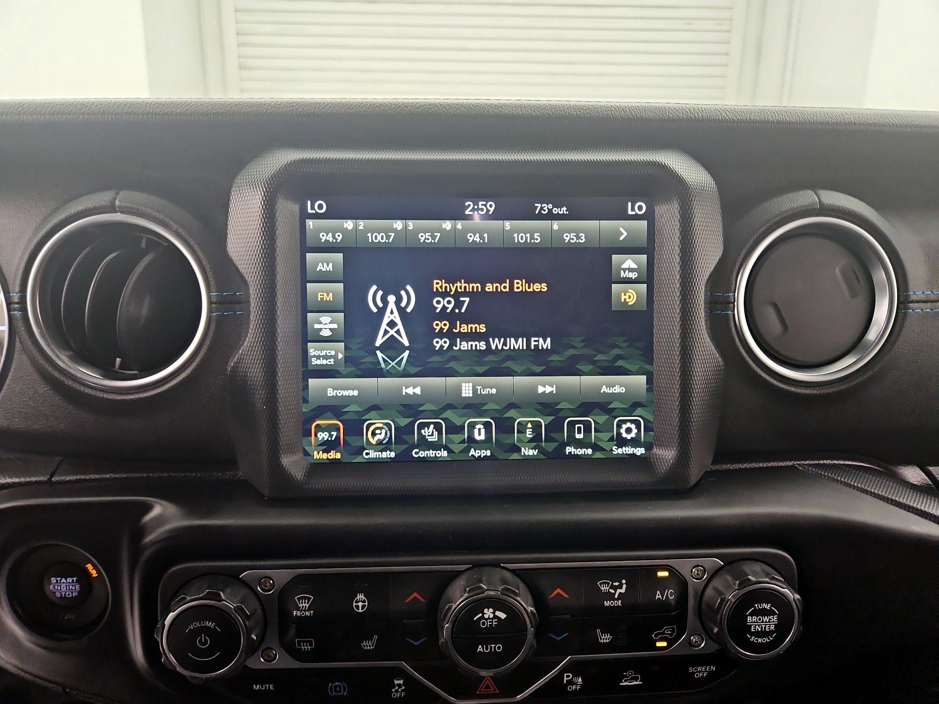 Thumbnail: 2021 Jeep Wrangler - 15