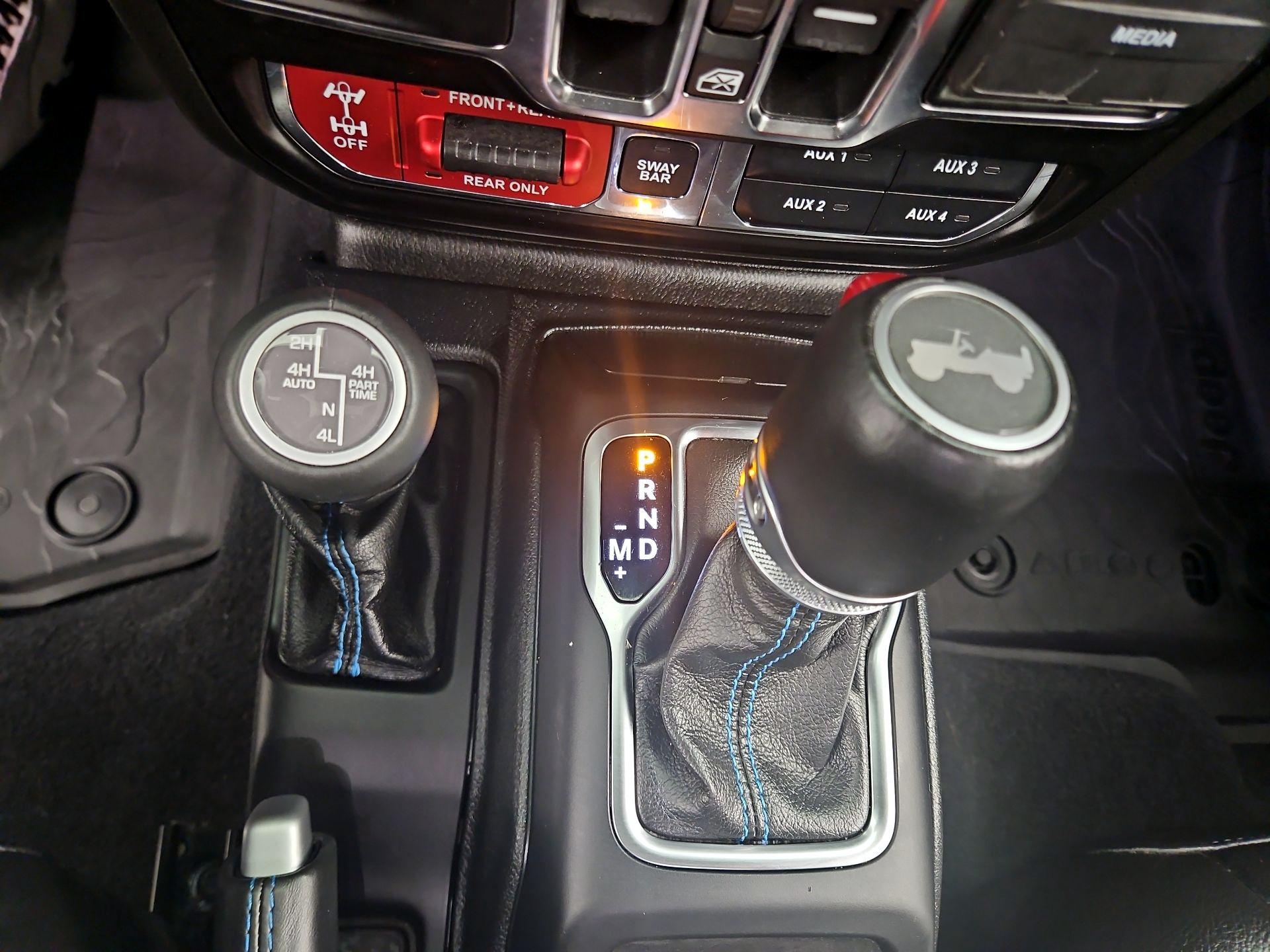 Thumbnail: 2021 Jeep Wrangler - 17