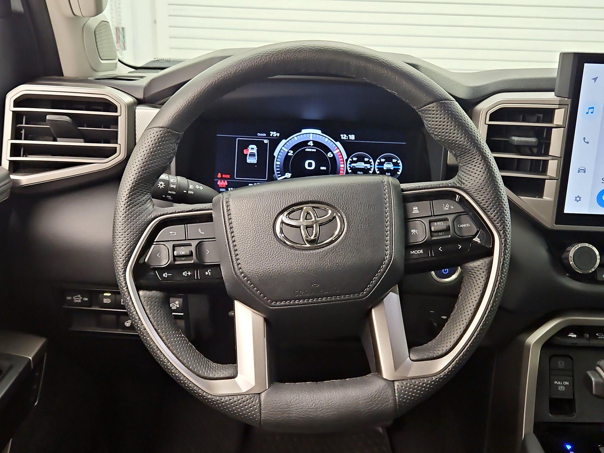 Thumbnail: 2023 Toyota Tundra - 10
