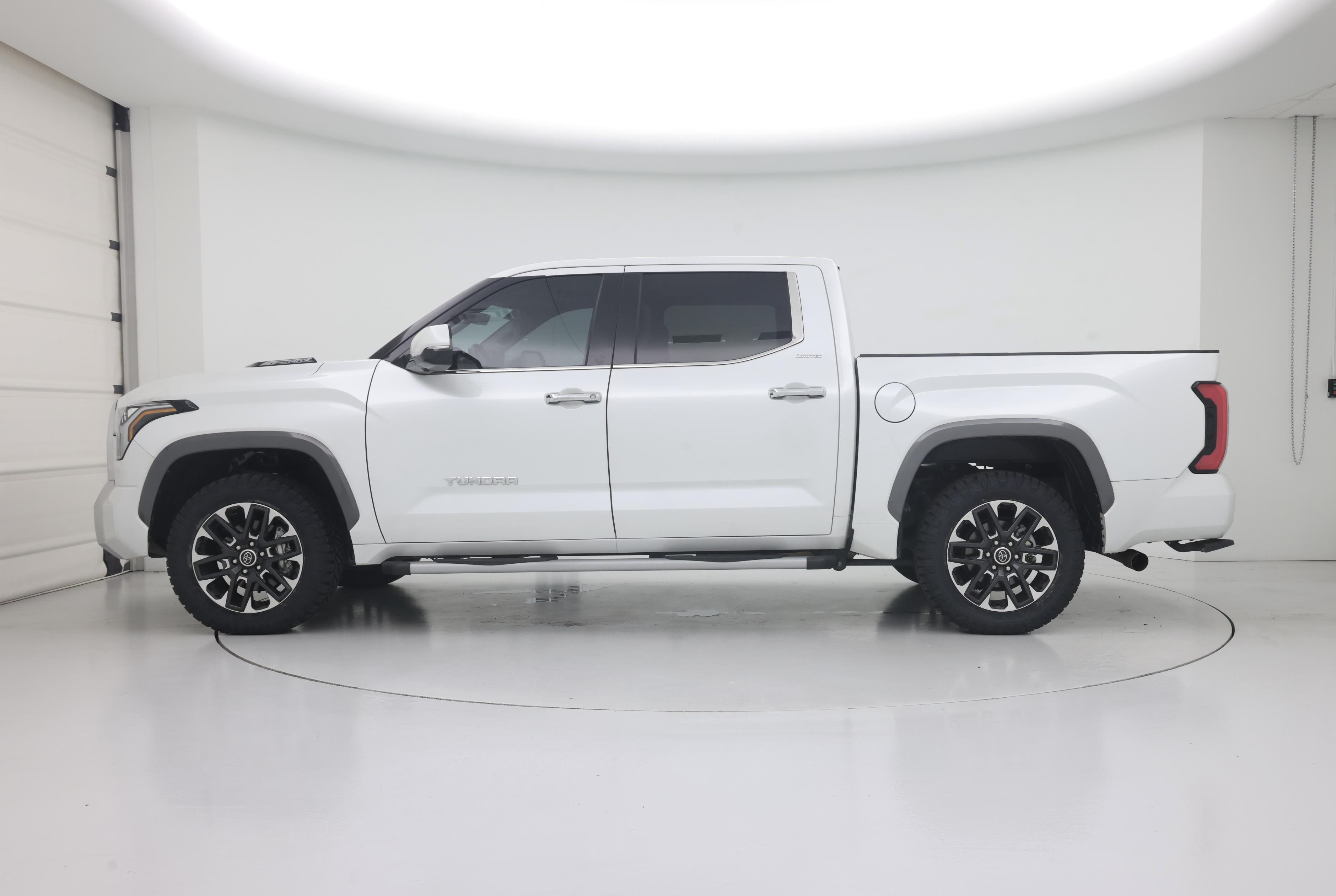 Thumbnail: 2023 Toyota Tundra - 3