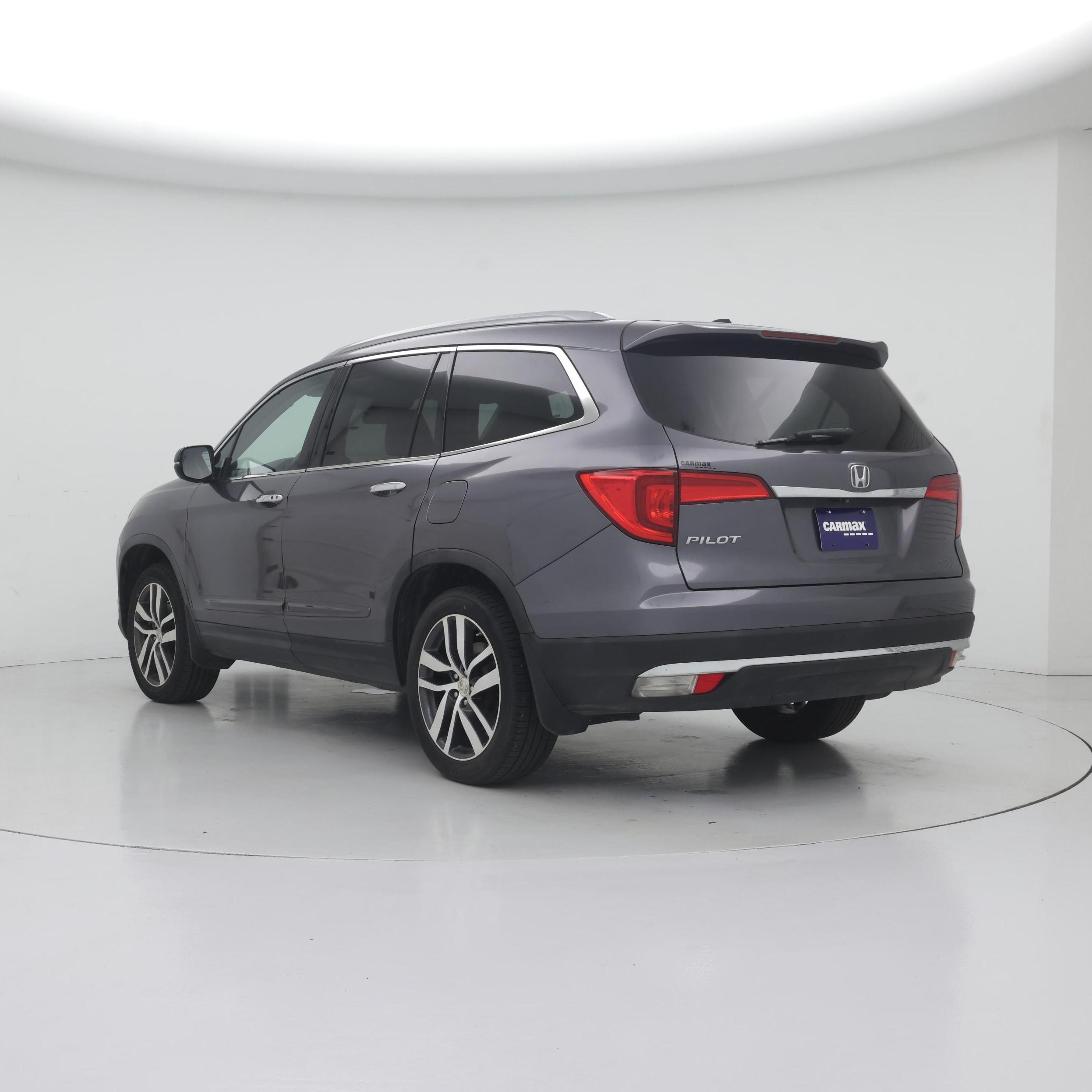Thumbnail: 2016 Honda Pilot - 2