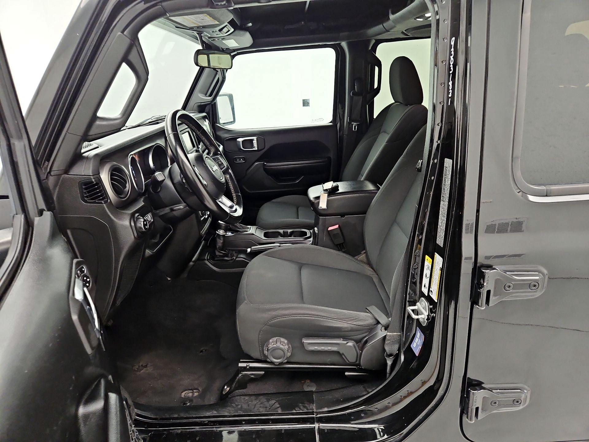 Thumbnail: 2020 Jeep Gladiator - 11