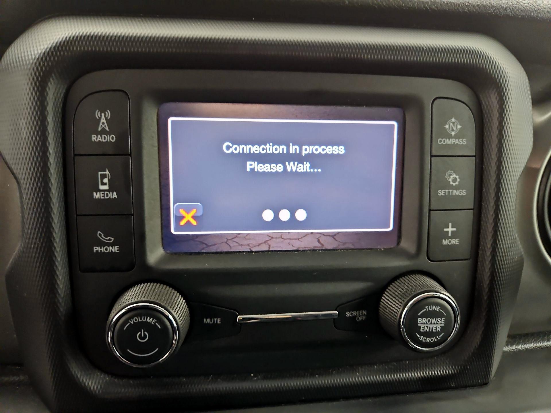 Thumbnail: 2020 Jeep Gladiator - 15