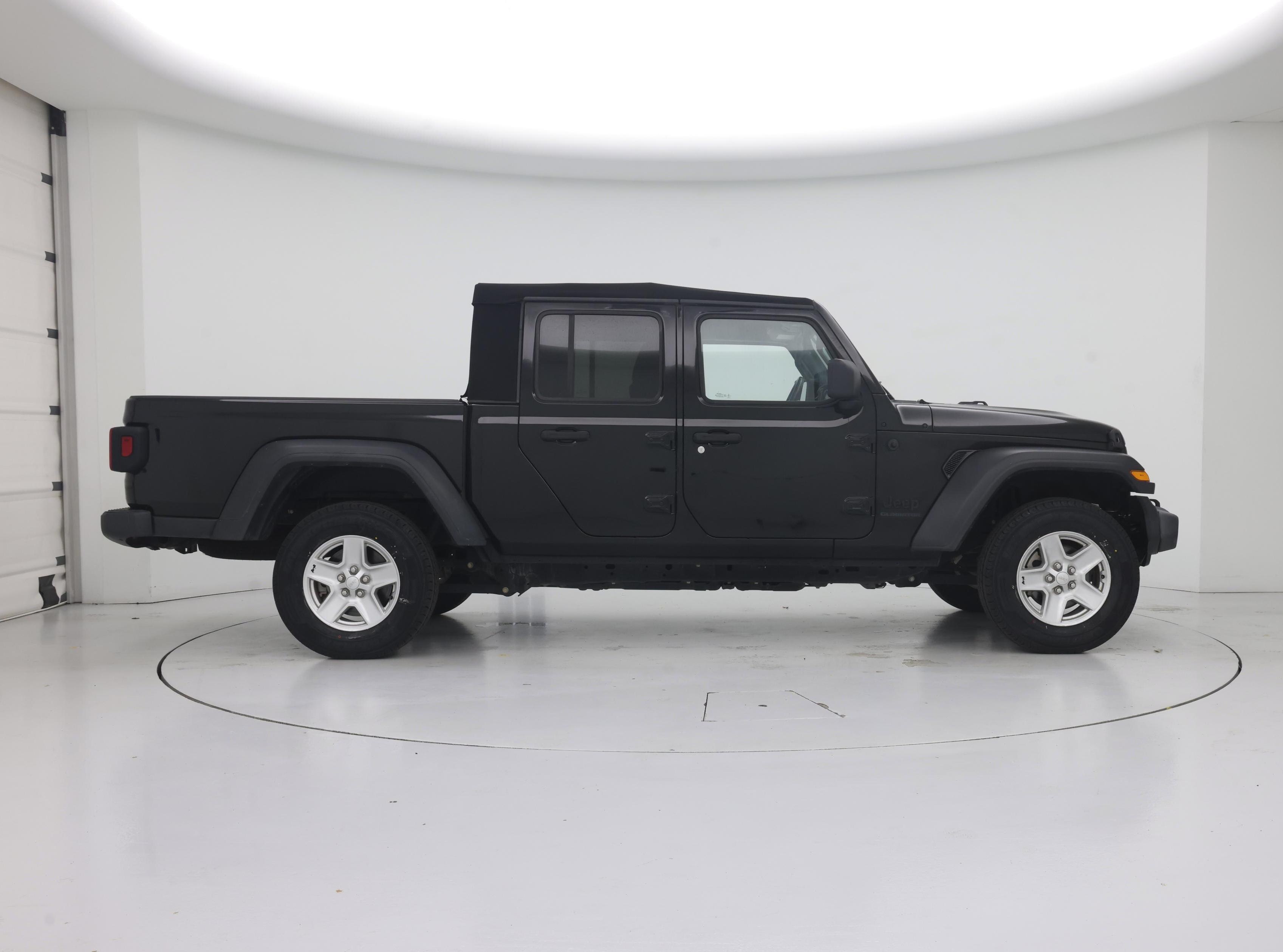 Thumbnail: 2020 Jeep Gladiator - 7