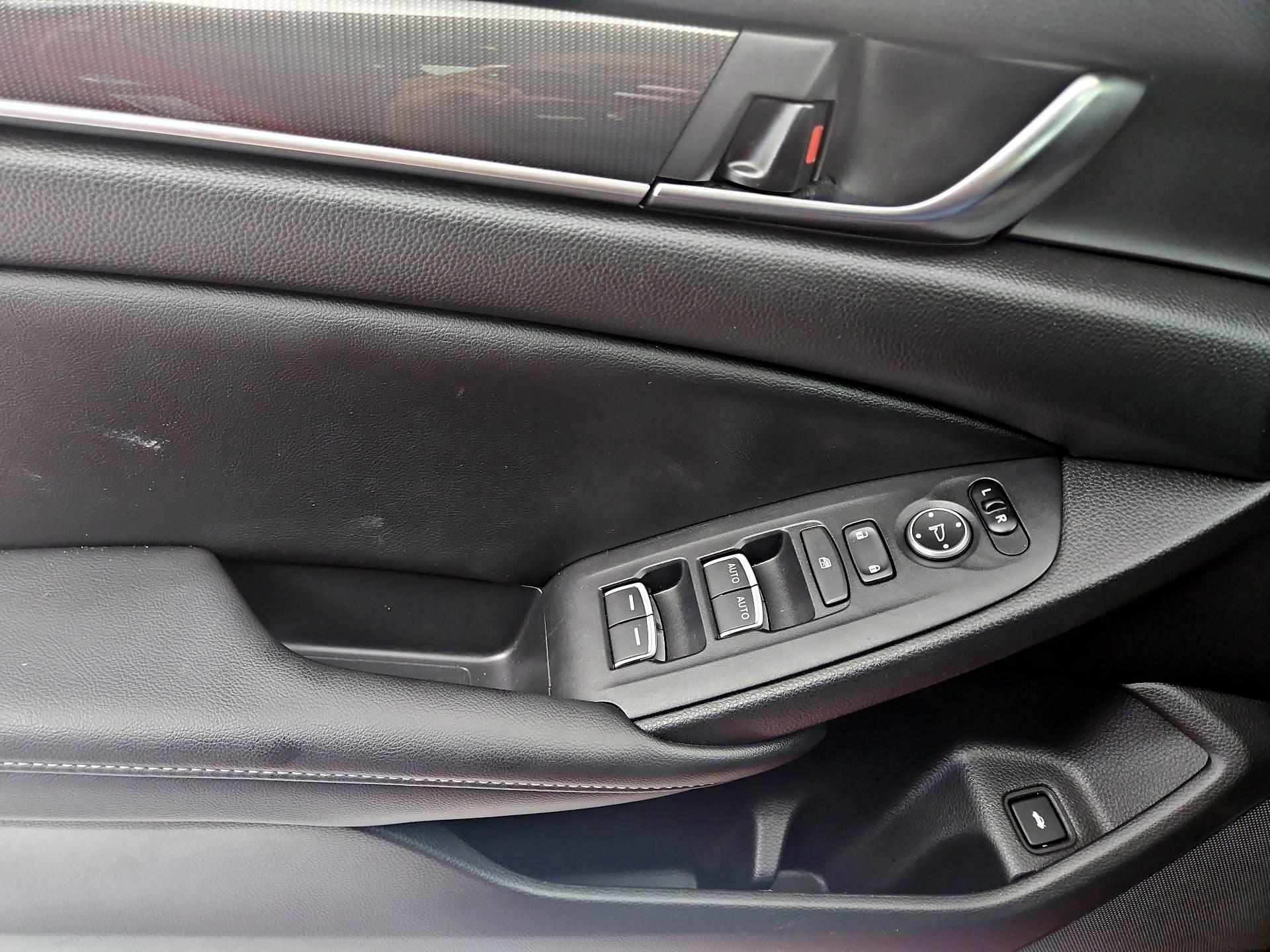 Thumbnail: 2022 Honda Accord - 12