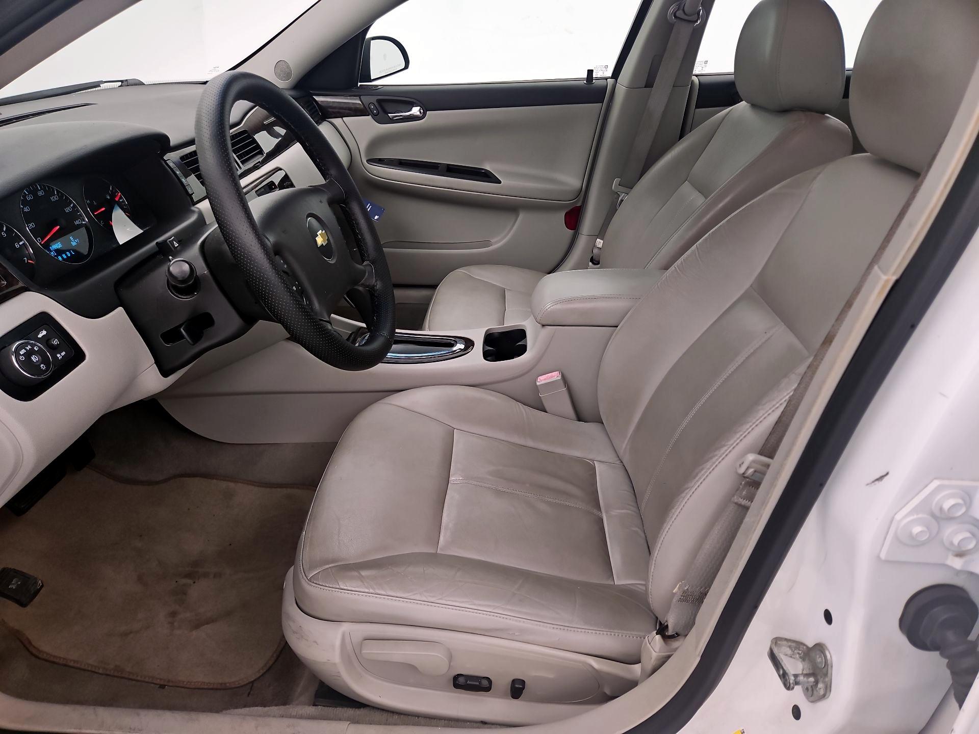 Thumbnail: 2015 Chevrolet Impala - 11