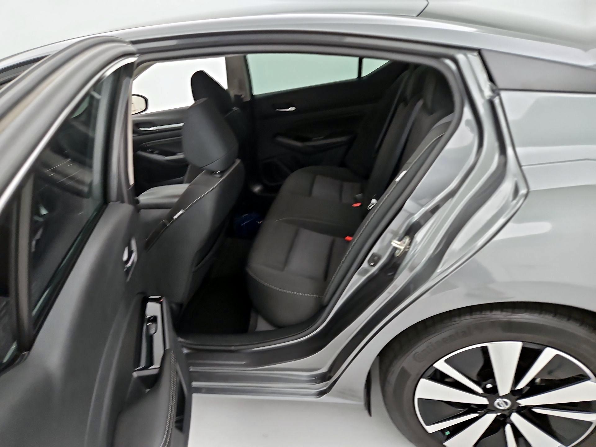 Thumbnail: 2021 Nissan Altima - 20