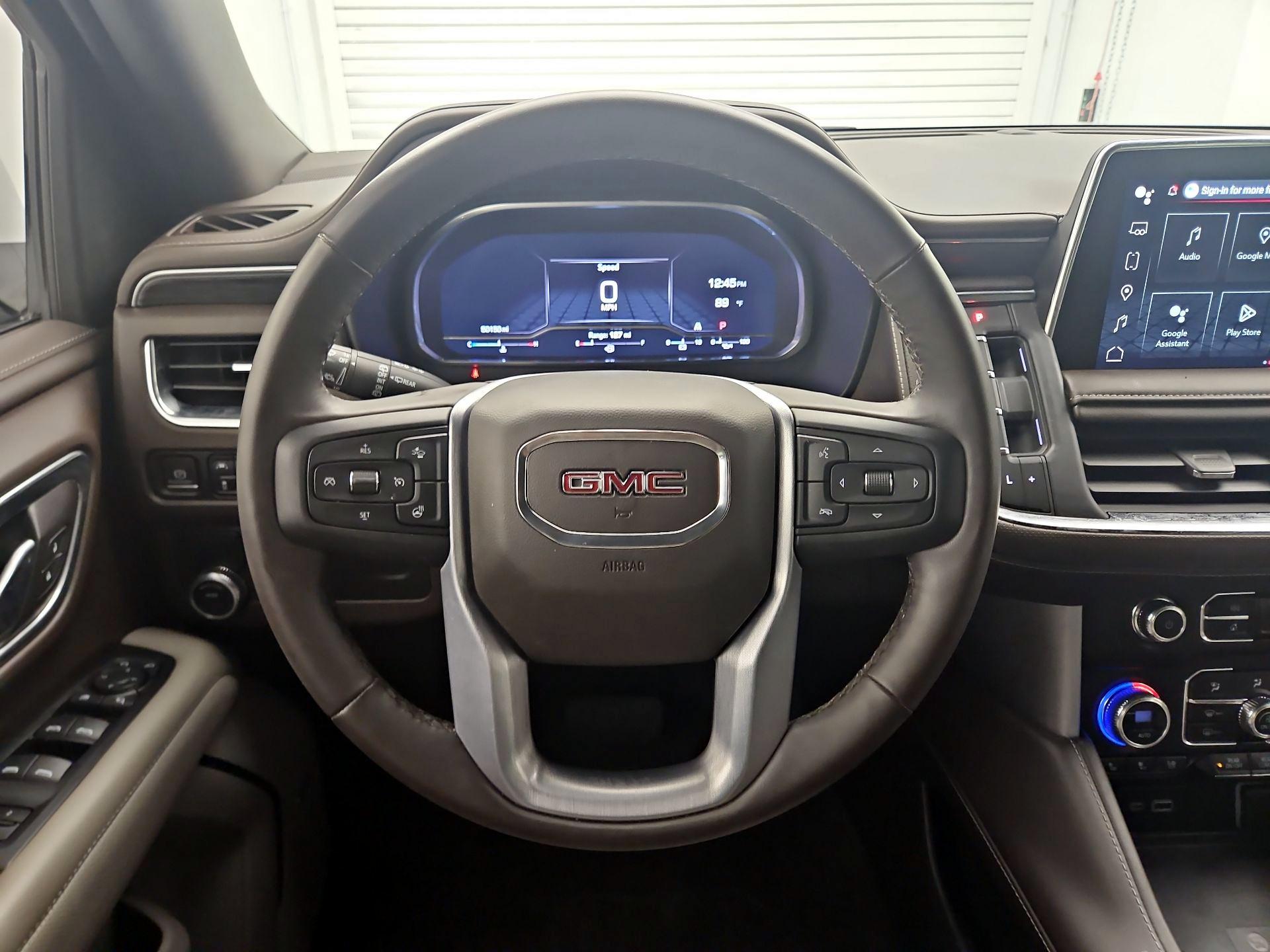 Thumbnail: 2023 GMC Yukon - 10