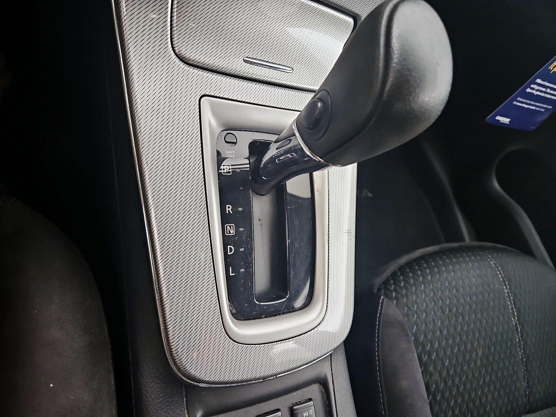 Thumbnail: 2015 Nissan Sentra - 17