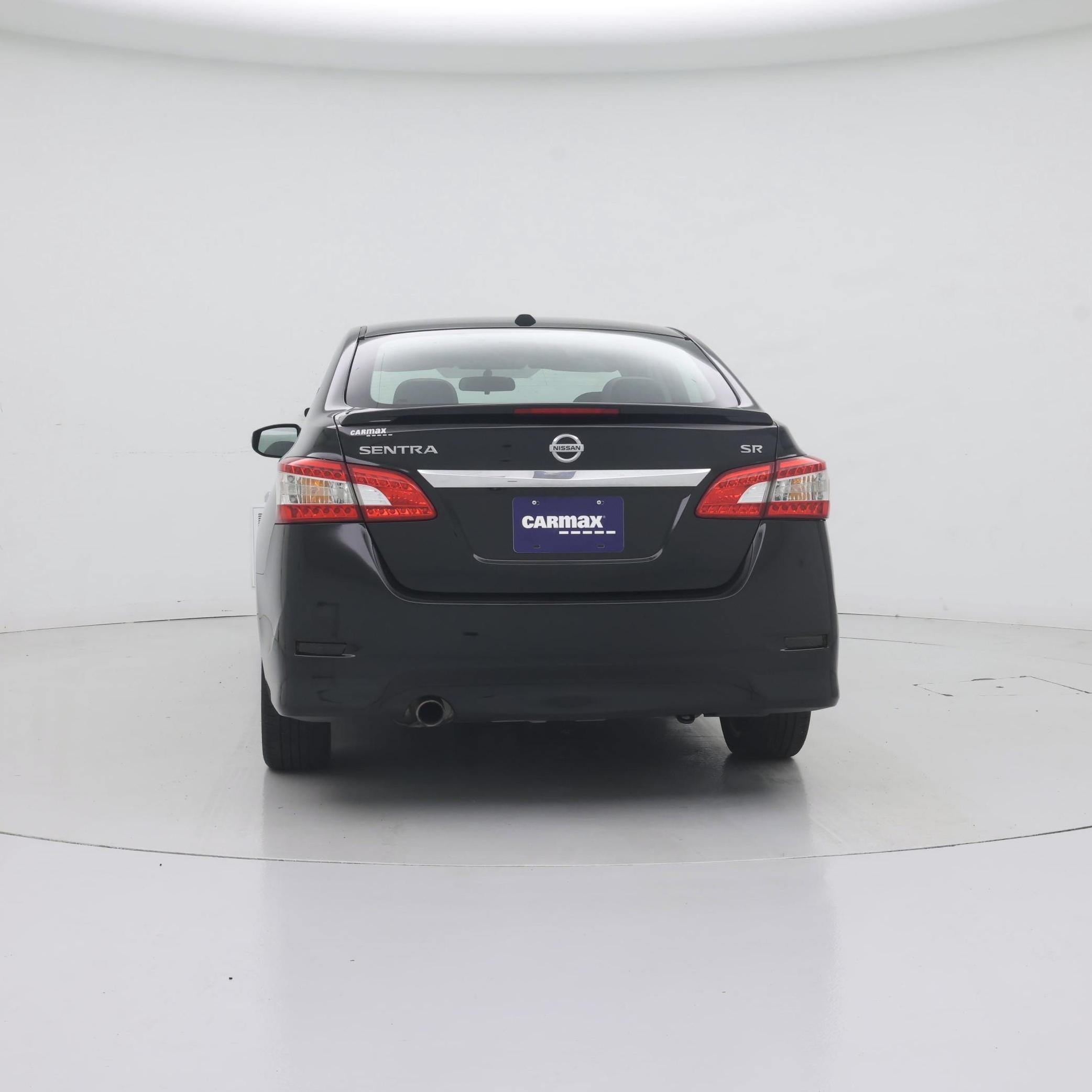 Thumbnail: 2015 Nissan Sentra - 6