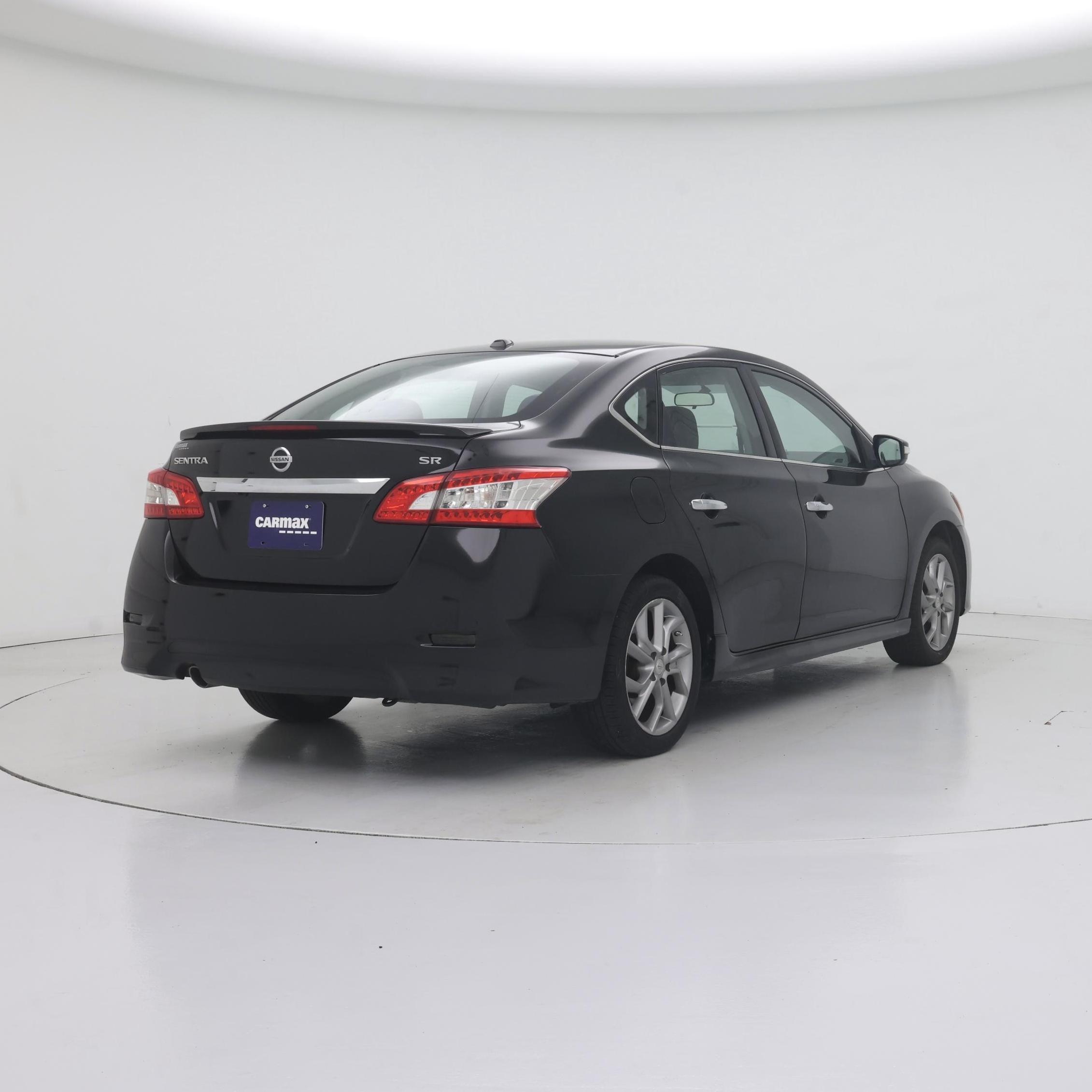 Thumbnail: 2015 Nissan Sentra - 8