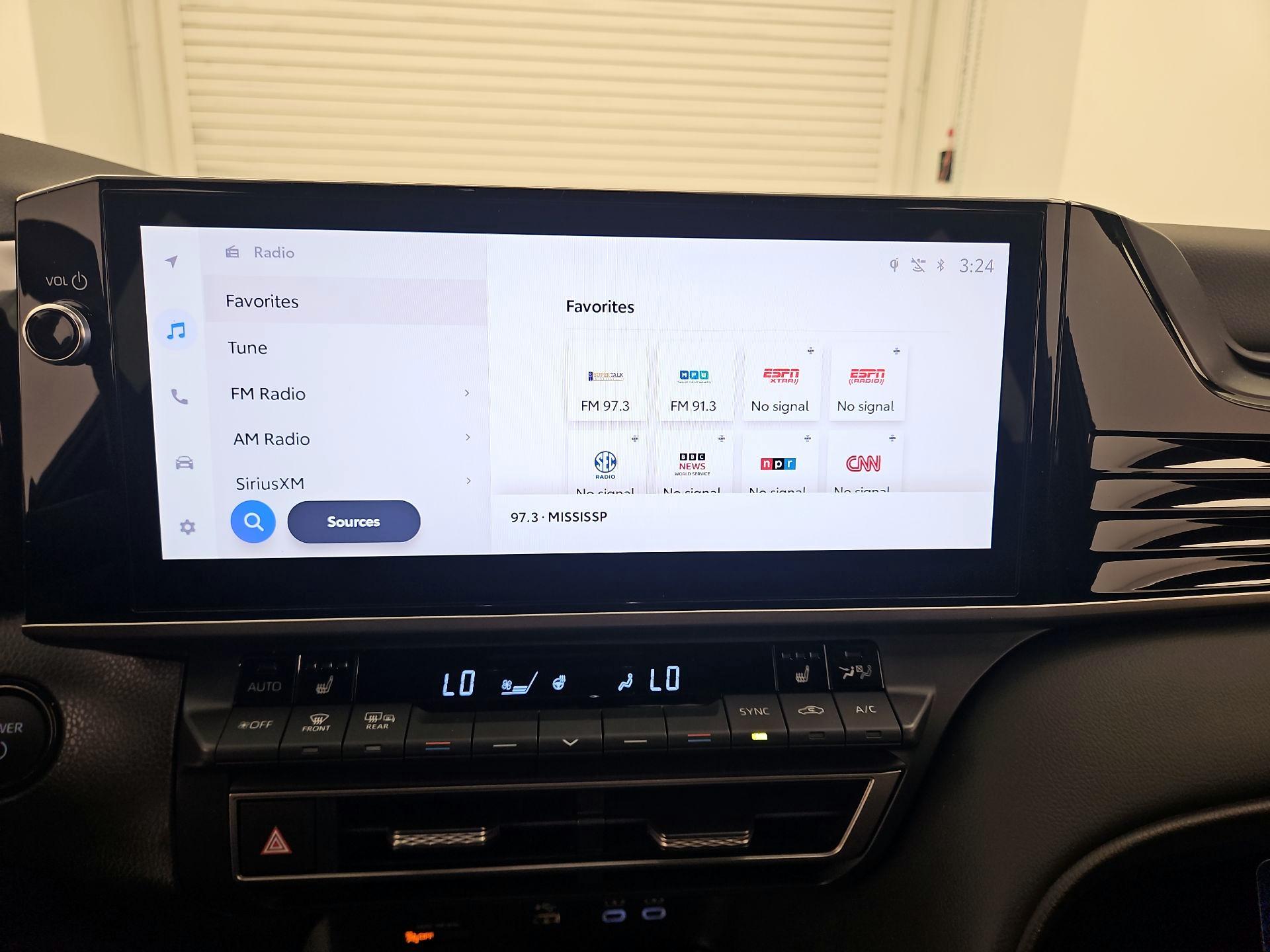 Thumbnail: 2025 Toyota Camry - 15