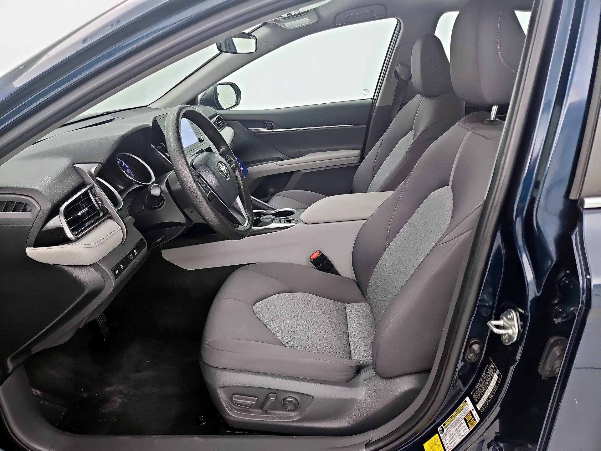 Thumbnail: 2021 Toyota Camry - 11