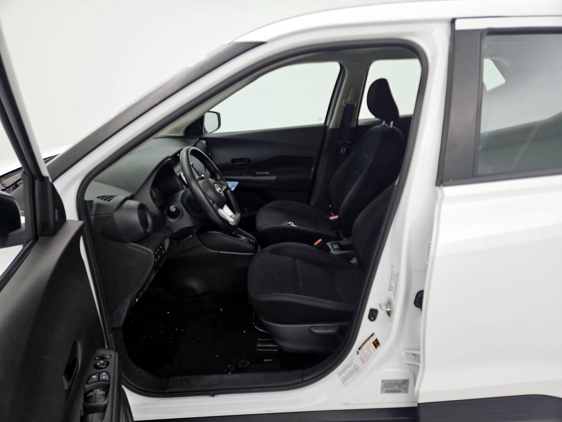 Thumbnail: 2022 Nissan Kicks - 11