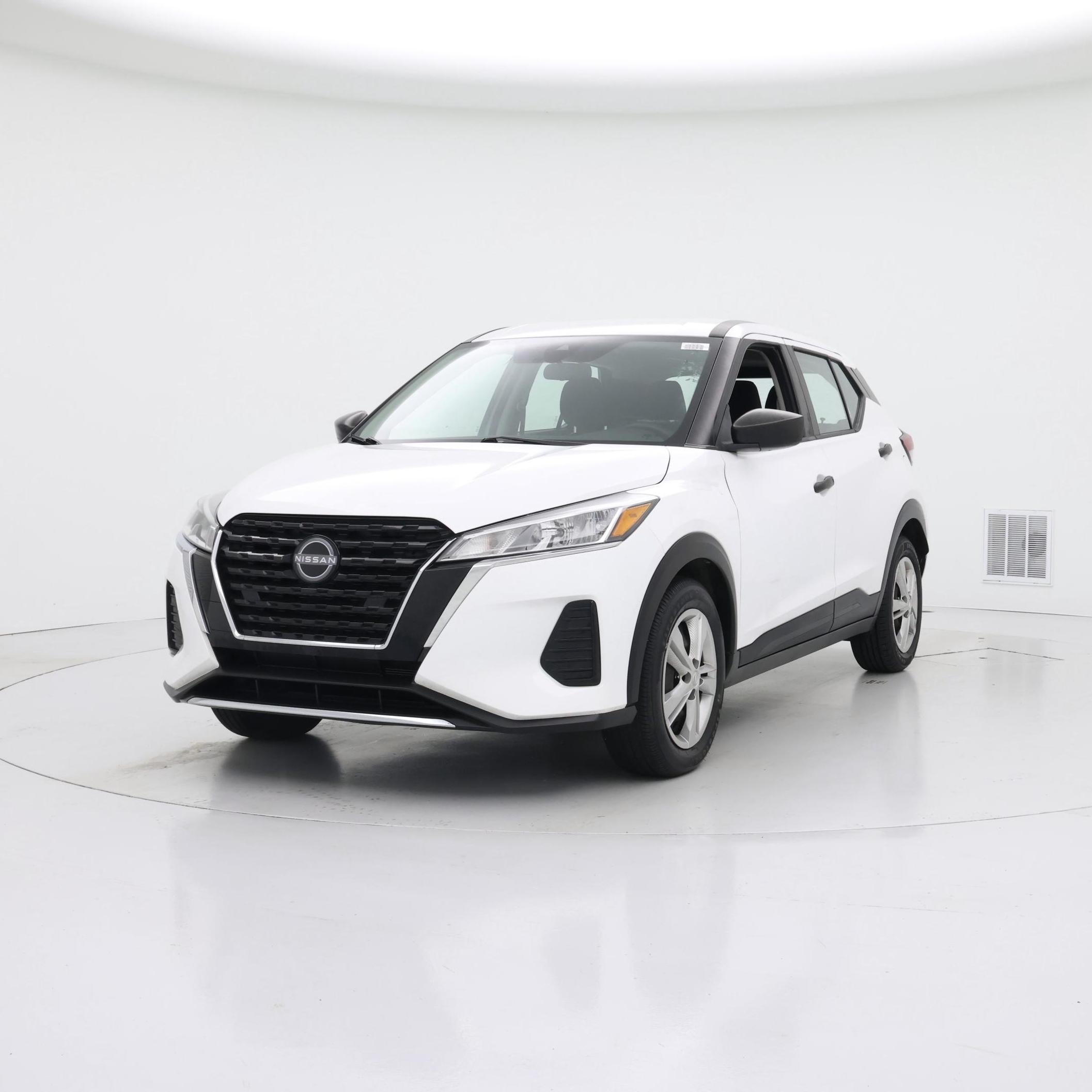 Thumbnail: 2022 Nissan Kicks - 4