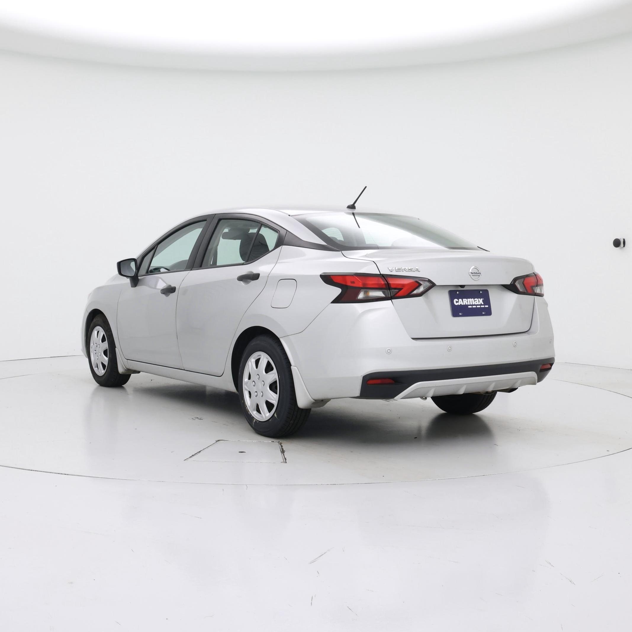 Thumbnail: 2022 Nissan Versa - 2