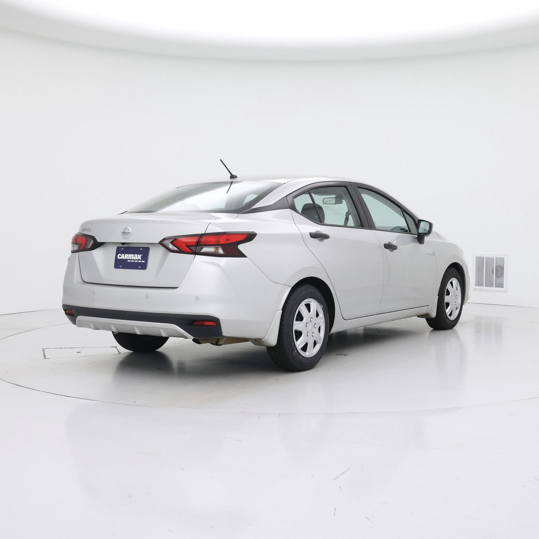 Thumbnail: 2022 Nissan Versa - 8