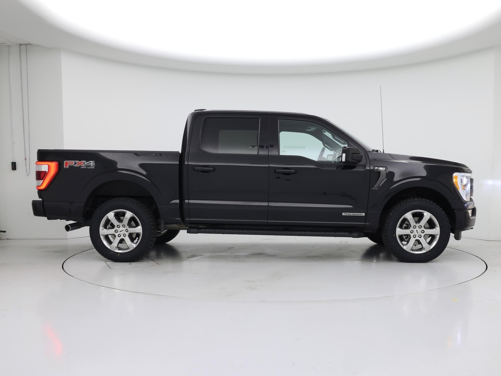 2021 Ford F-150 Lariat - Photo 8