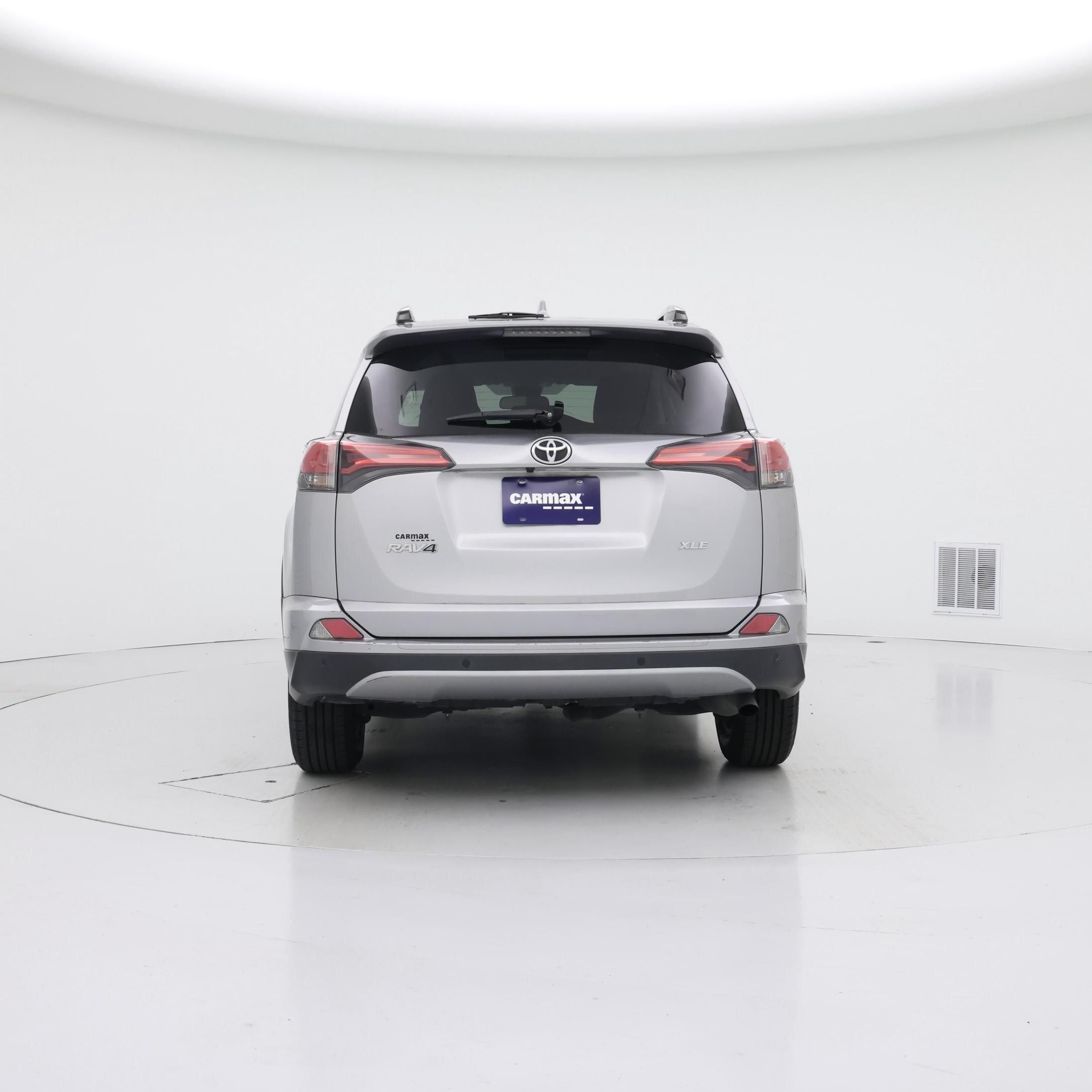 Thumbnail: 2017 Toyota RAV4 - 6