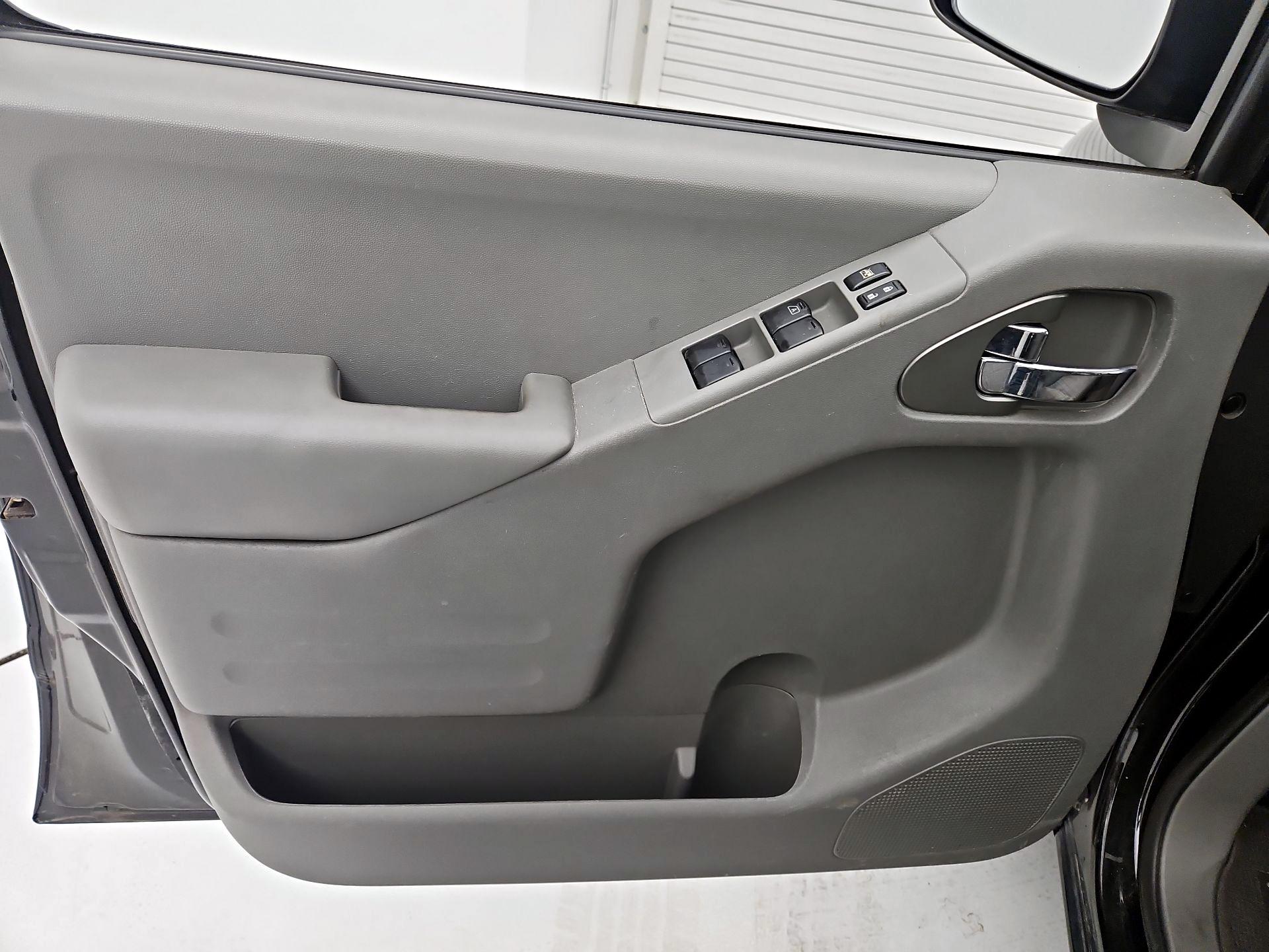 Thumbnail: 2017 Nissan Frontier - 12