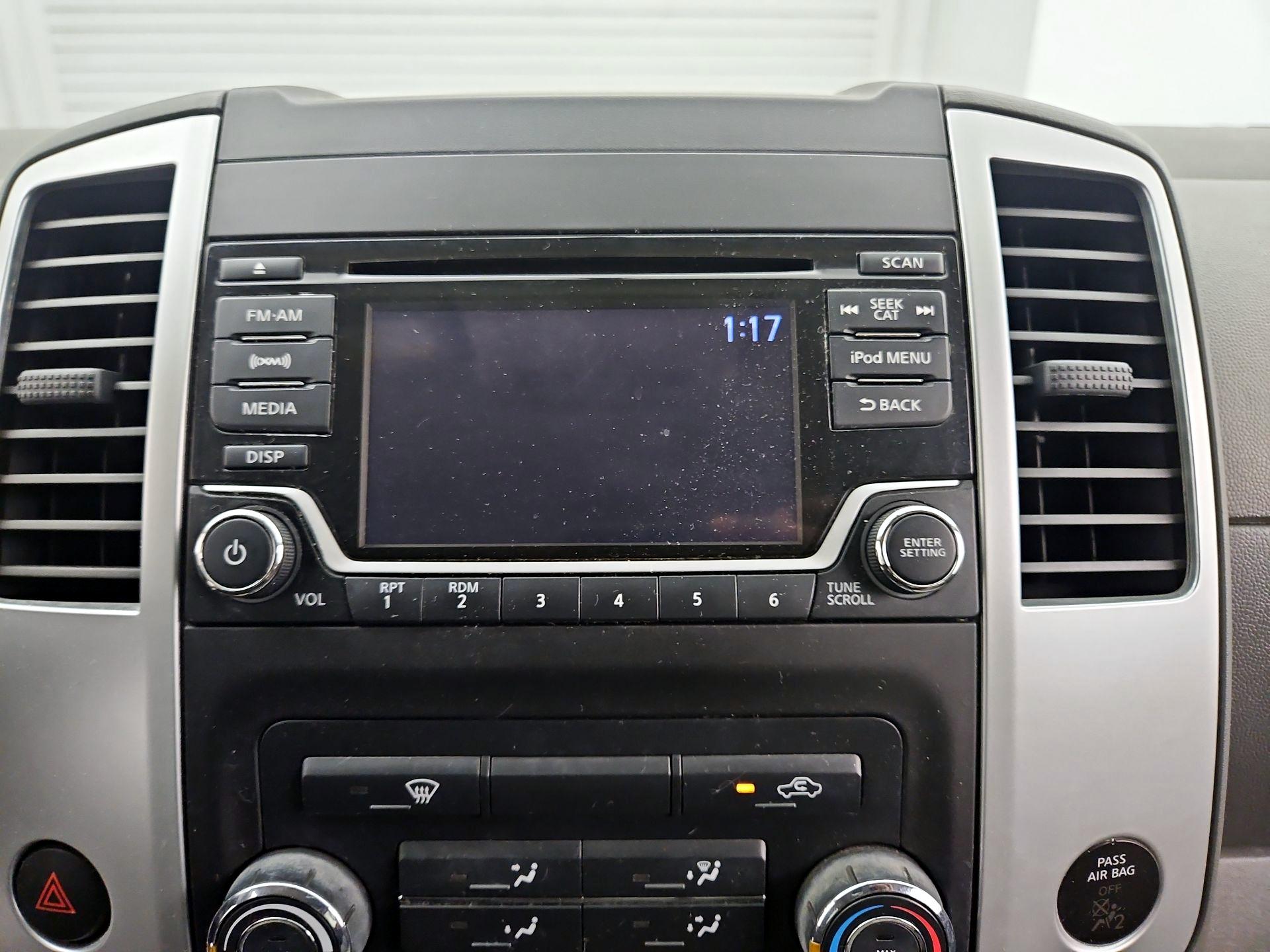 Thumbnail: 2017 Nissan Frontier - 14