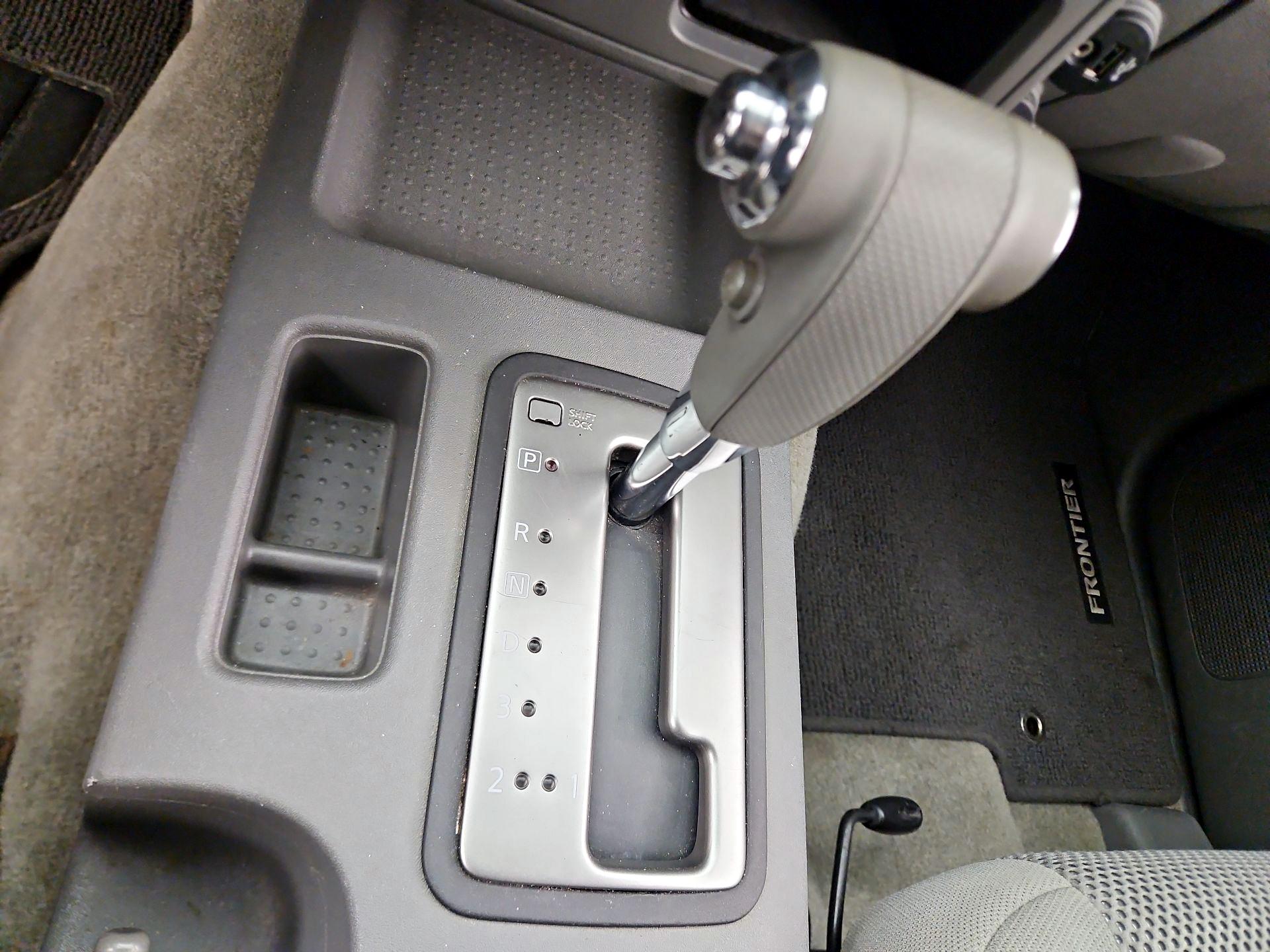 Thumbnail: 2017 Nissan Frontier - 16