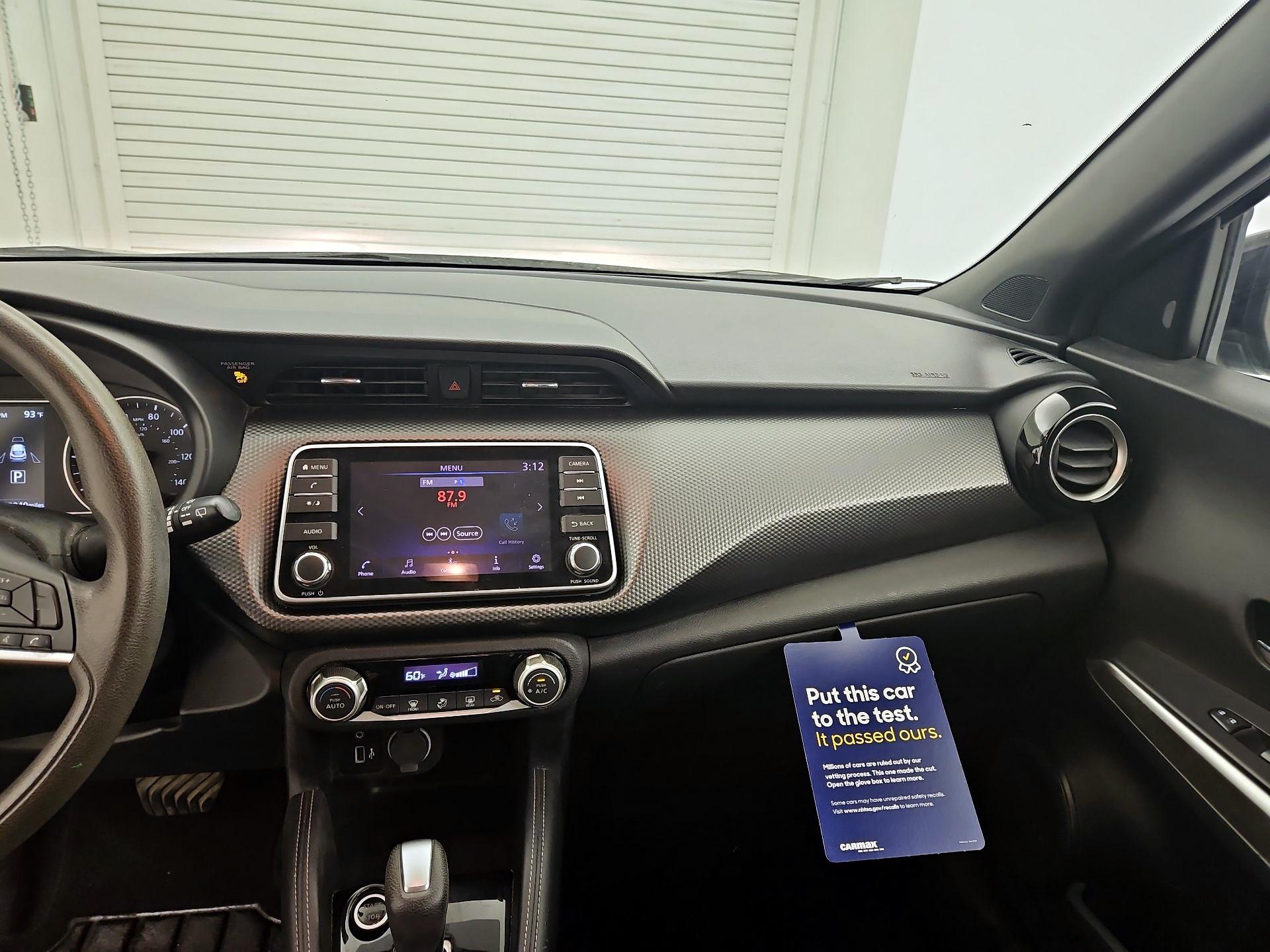 Thumbnail: 2019 Nissan Kicks - 9