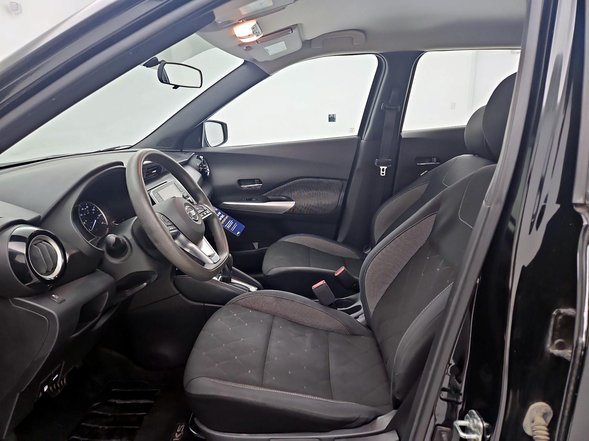 Thumbnail: 2019 Nissan Kicks - 11
