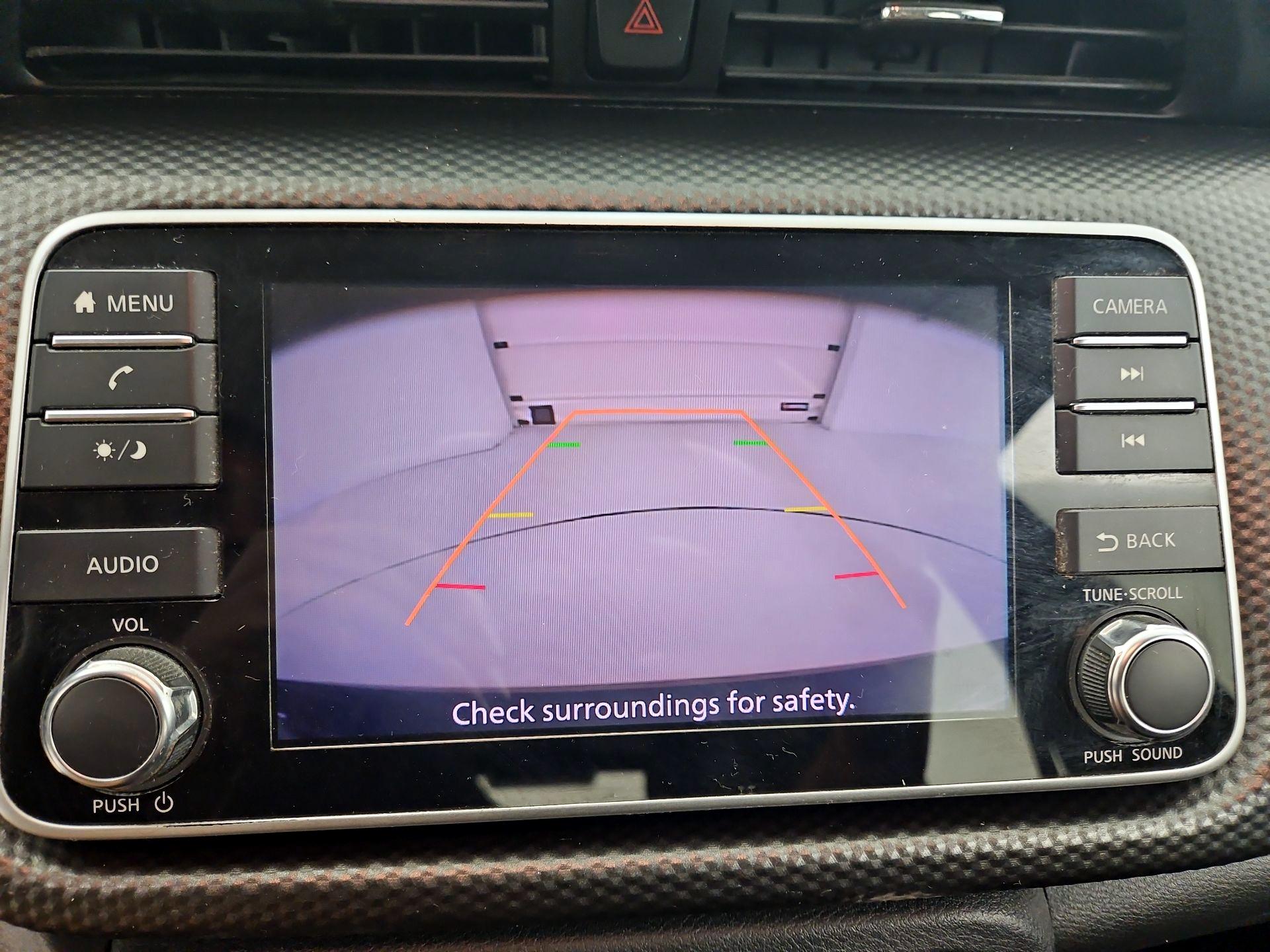Thumbnail: 2019 Nissan Kicks - 14