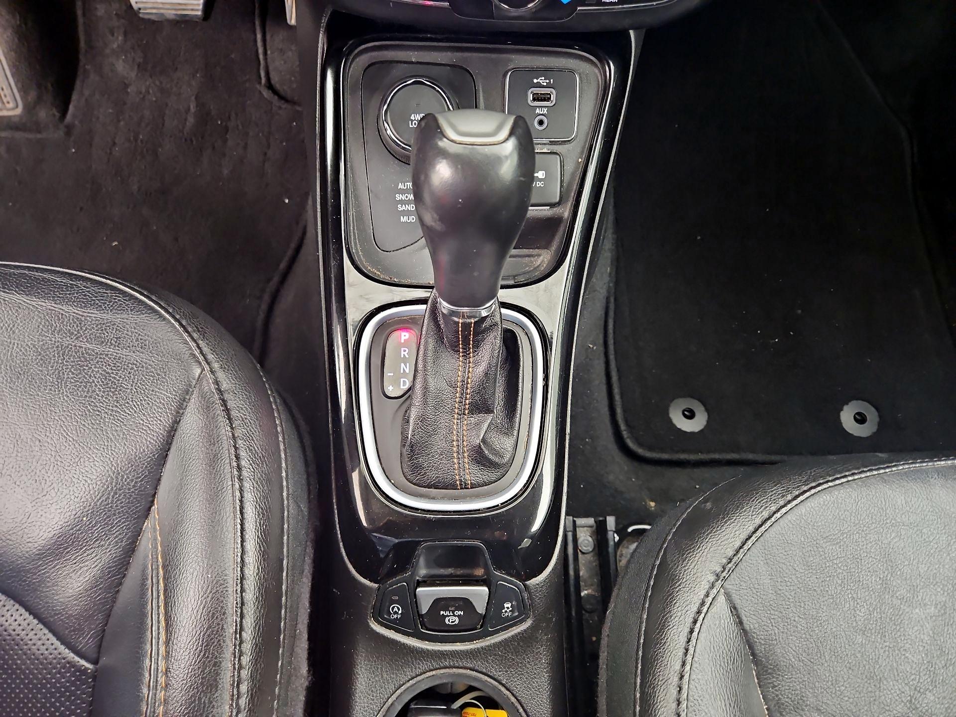 Thumbnail: 2019 Jeep Compass - 17