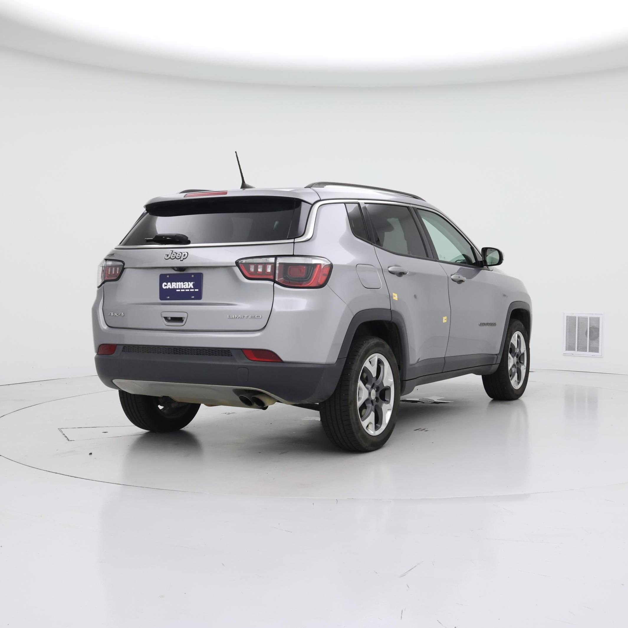 Thumbnail: 2019 Jeep Compass - 8