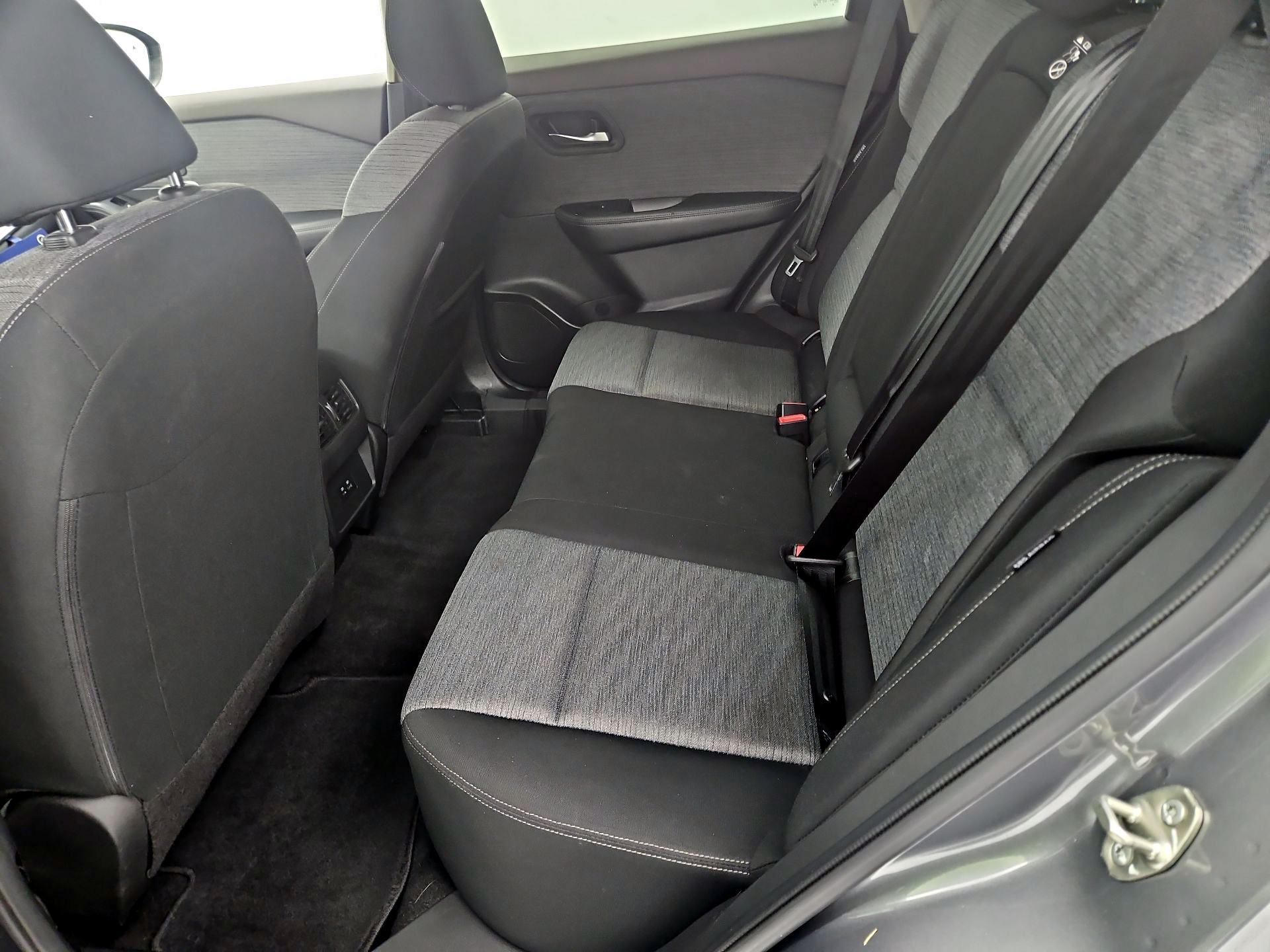 Thumbnail: 2023 Nissan Rogue - 19