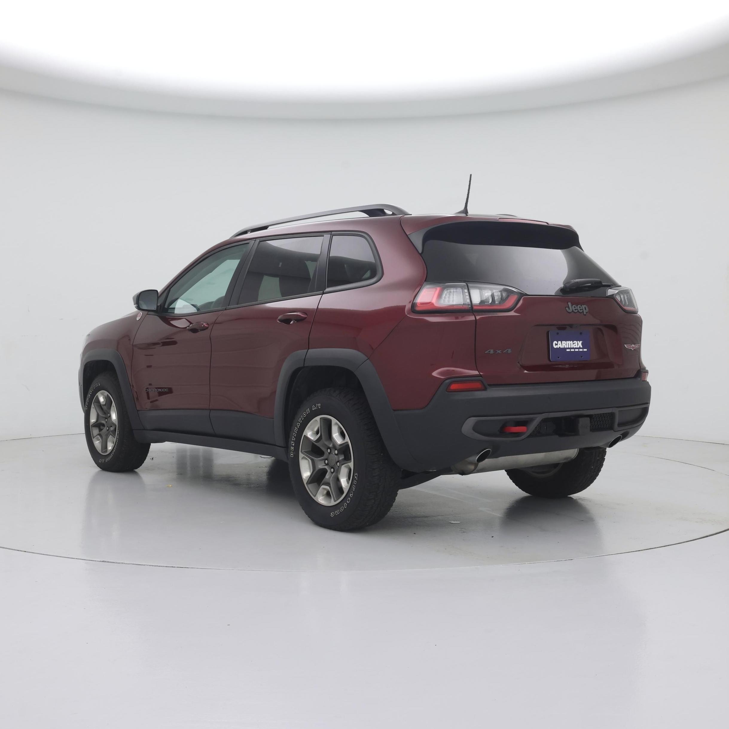 Thumbnail: 2019 Jeep Cherokee - 2