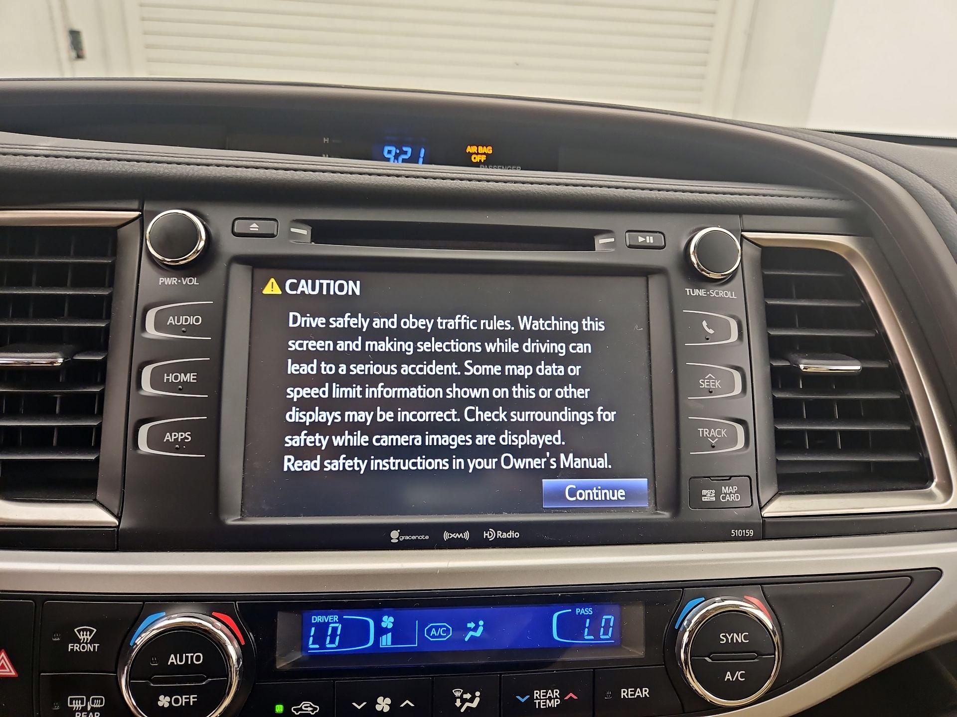 Thumbnail: 2016 Toyota Highlander - 15