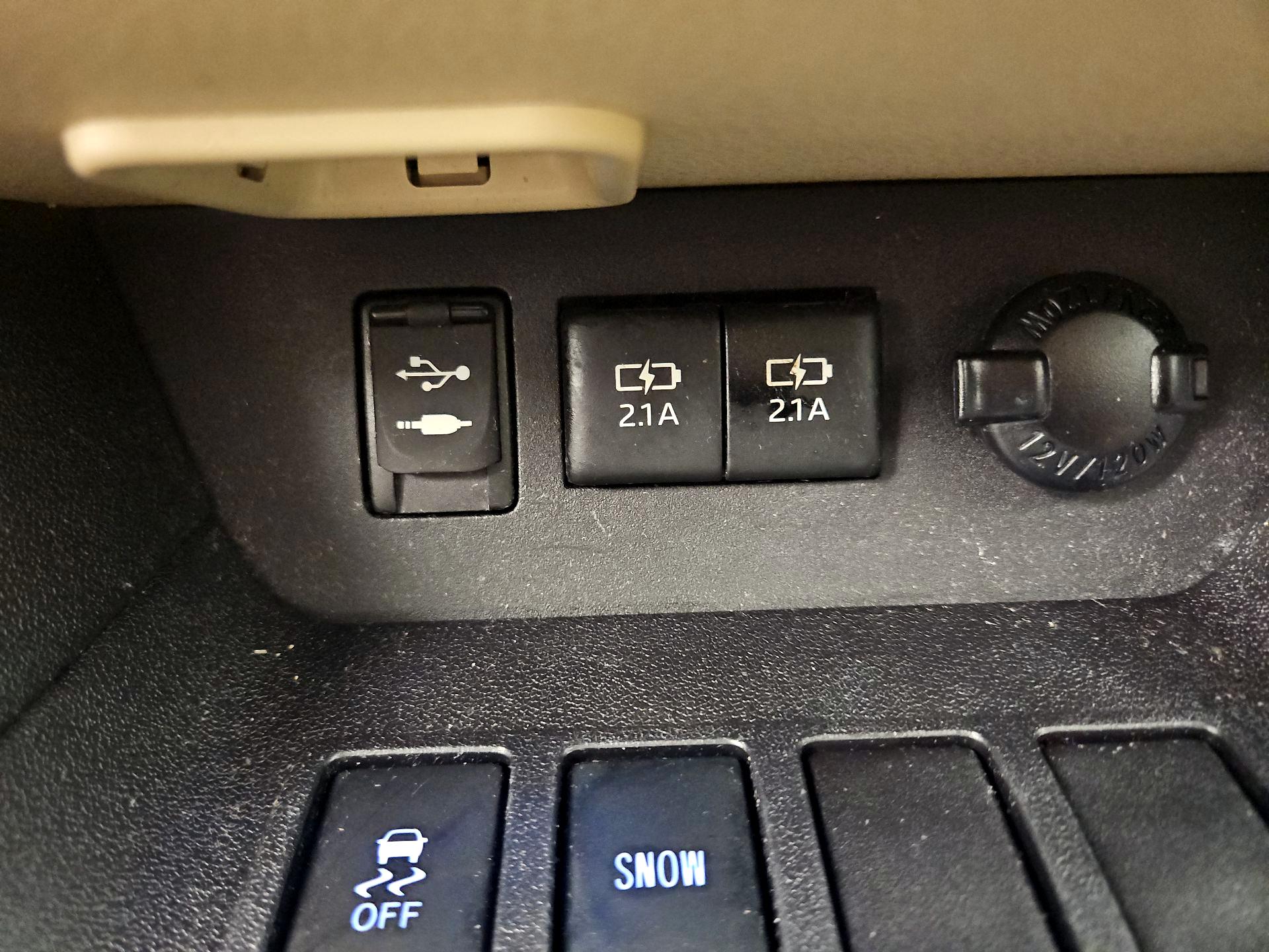 Thumbnail: 2018 Toyota Highlander - 19