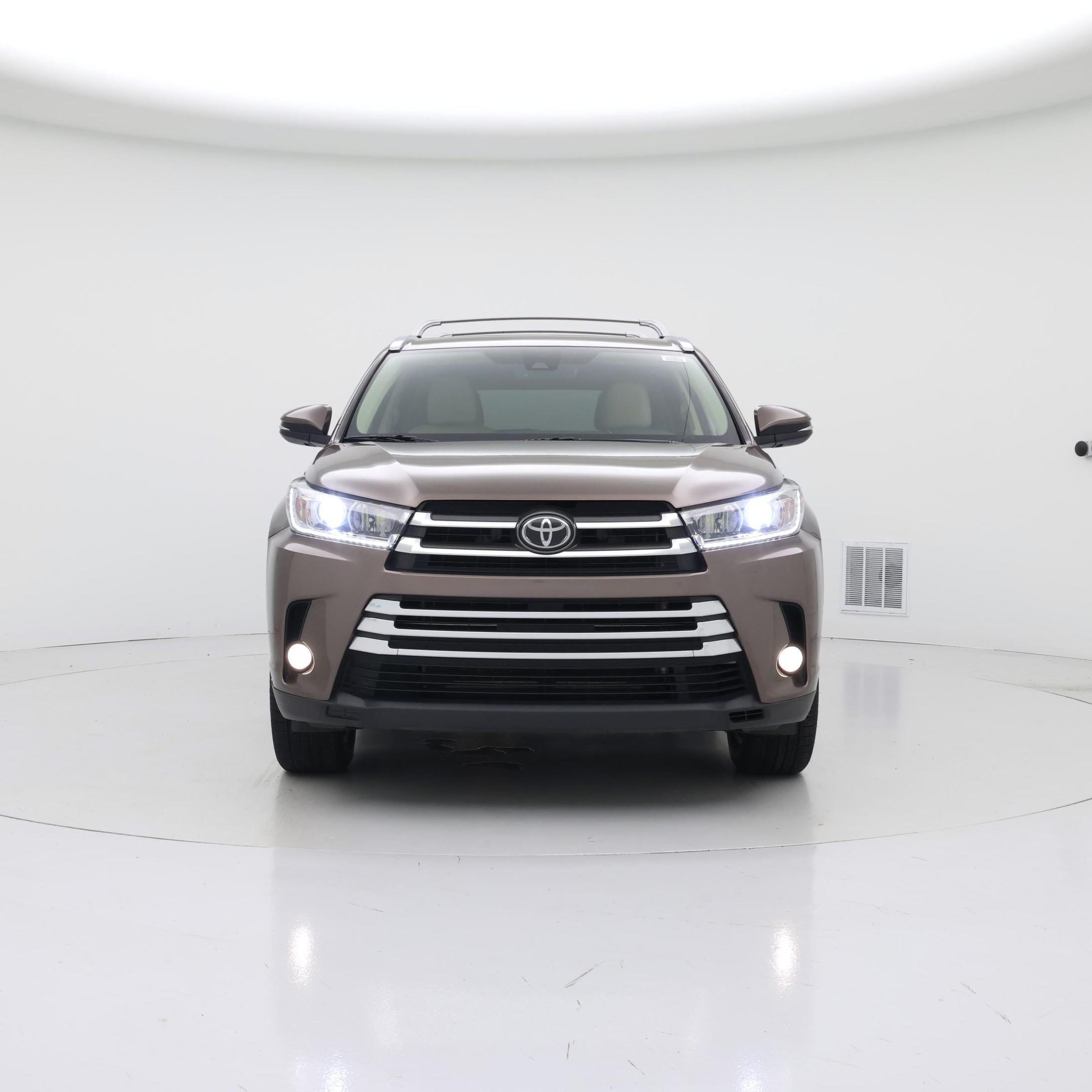 Thumbnail: 2018 Toyota Highlander - 5