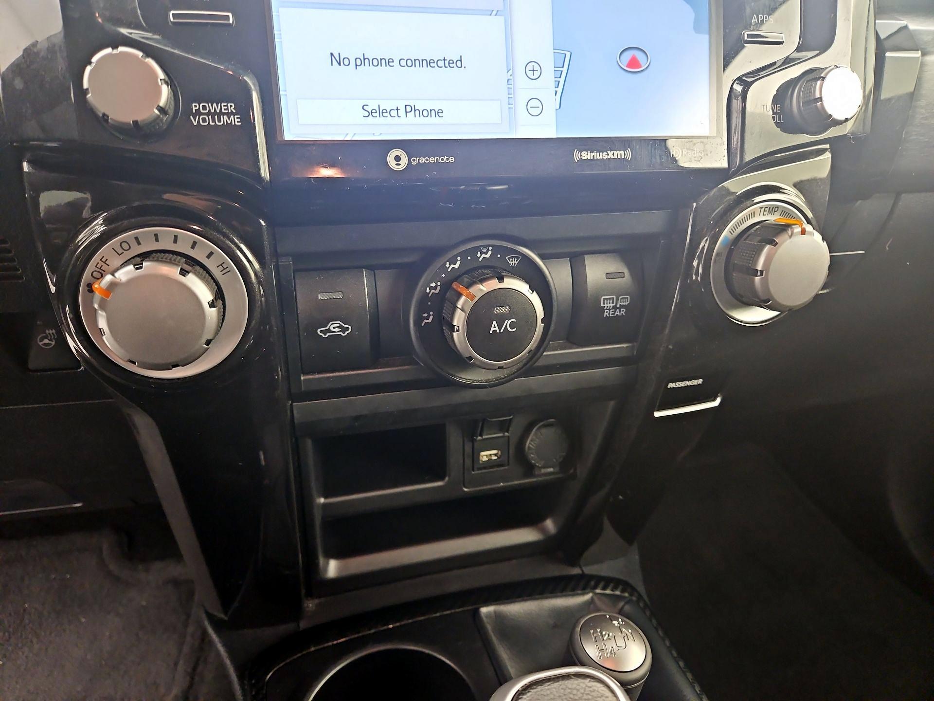 Thumbnail: 2024 Toyota 4Runner - 17