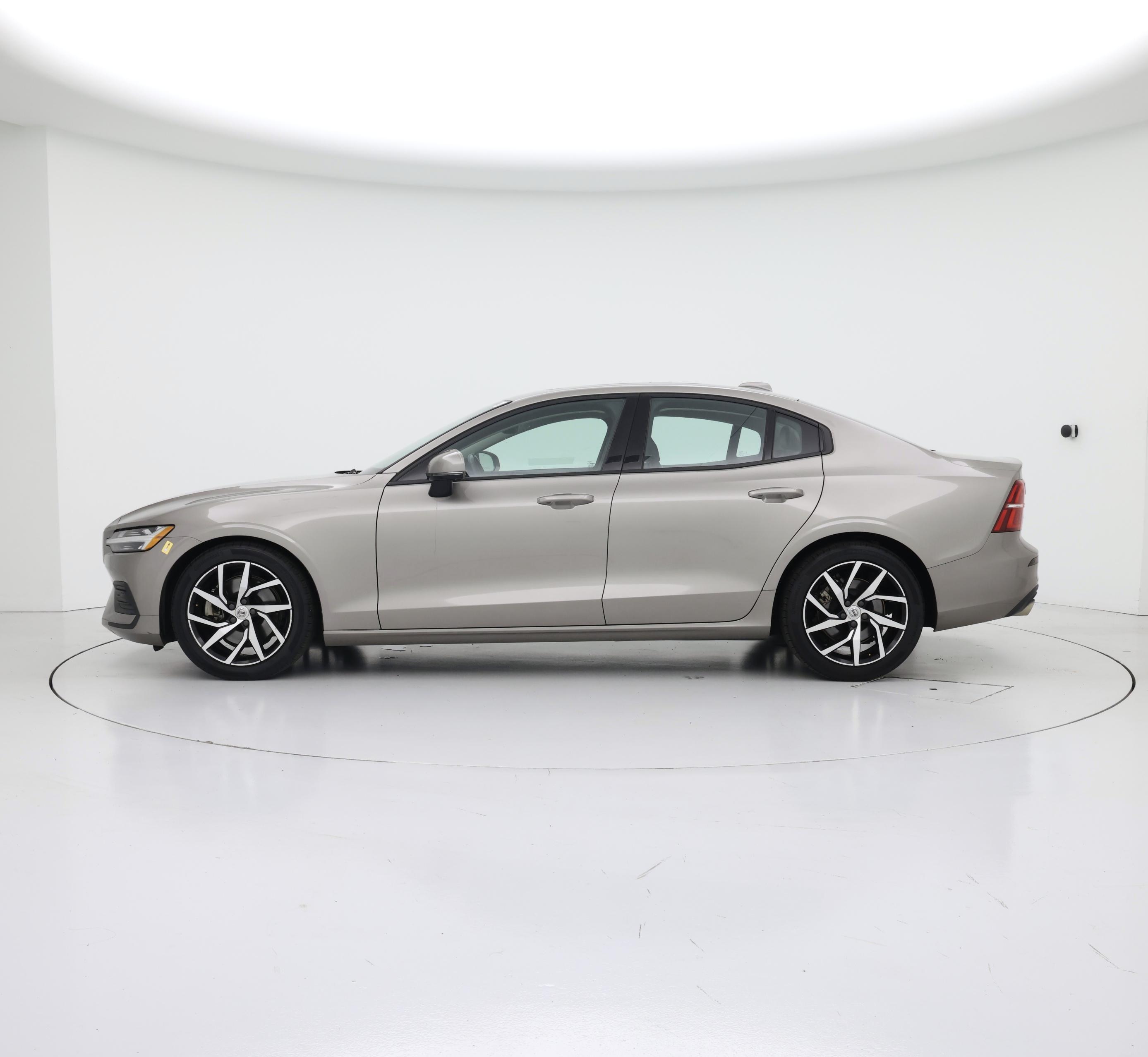 Thumbnail: 2020 Volvo S60 - 3
