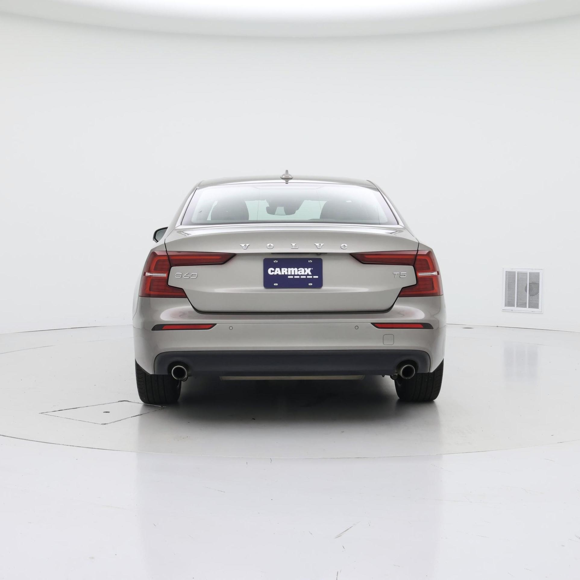 Thumbnail: 2020 Volvo S60 - 6