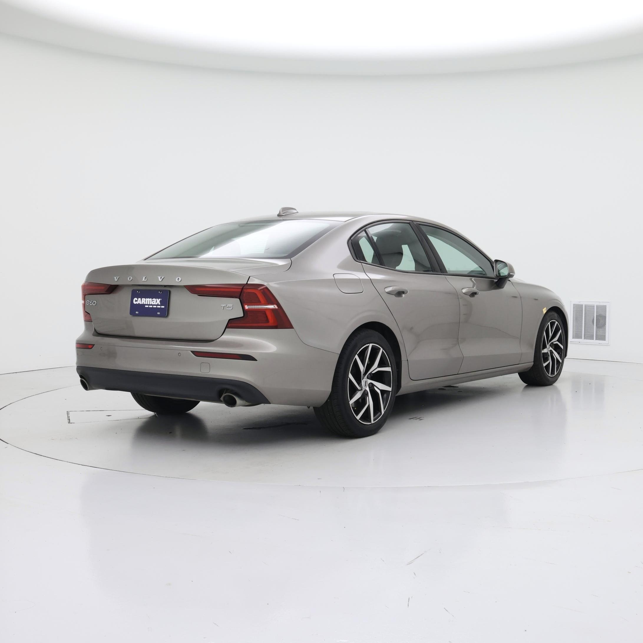 Thumbnail: 2020 Volvo S60 - 8