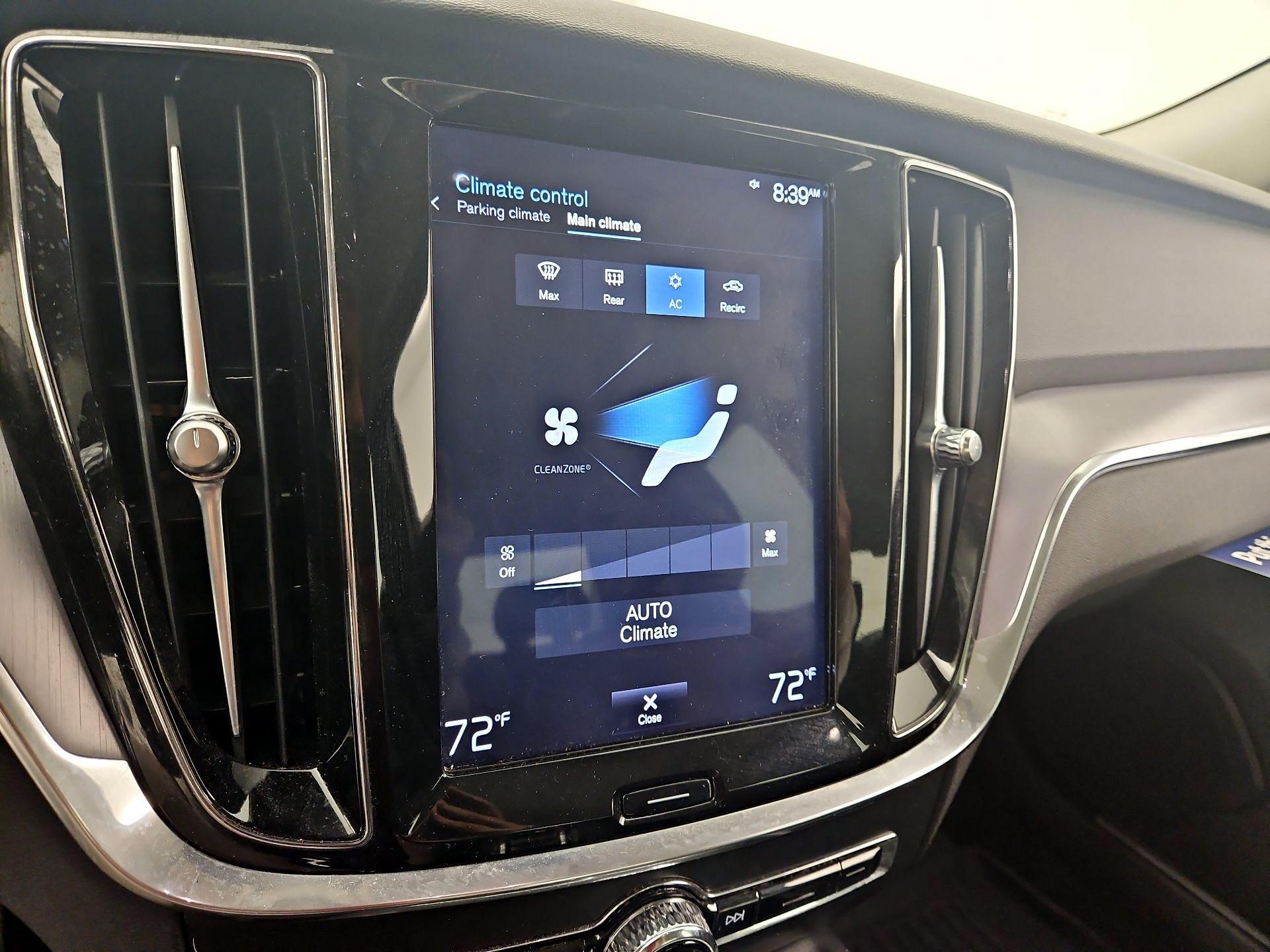 Thumbnail: 2020 Volvo S60 - 16