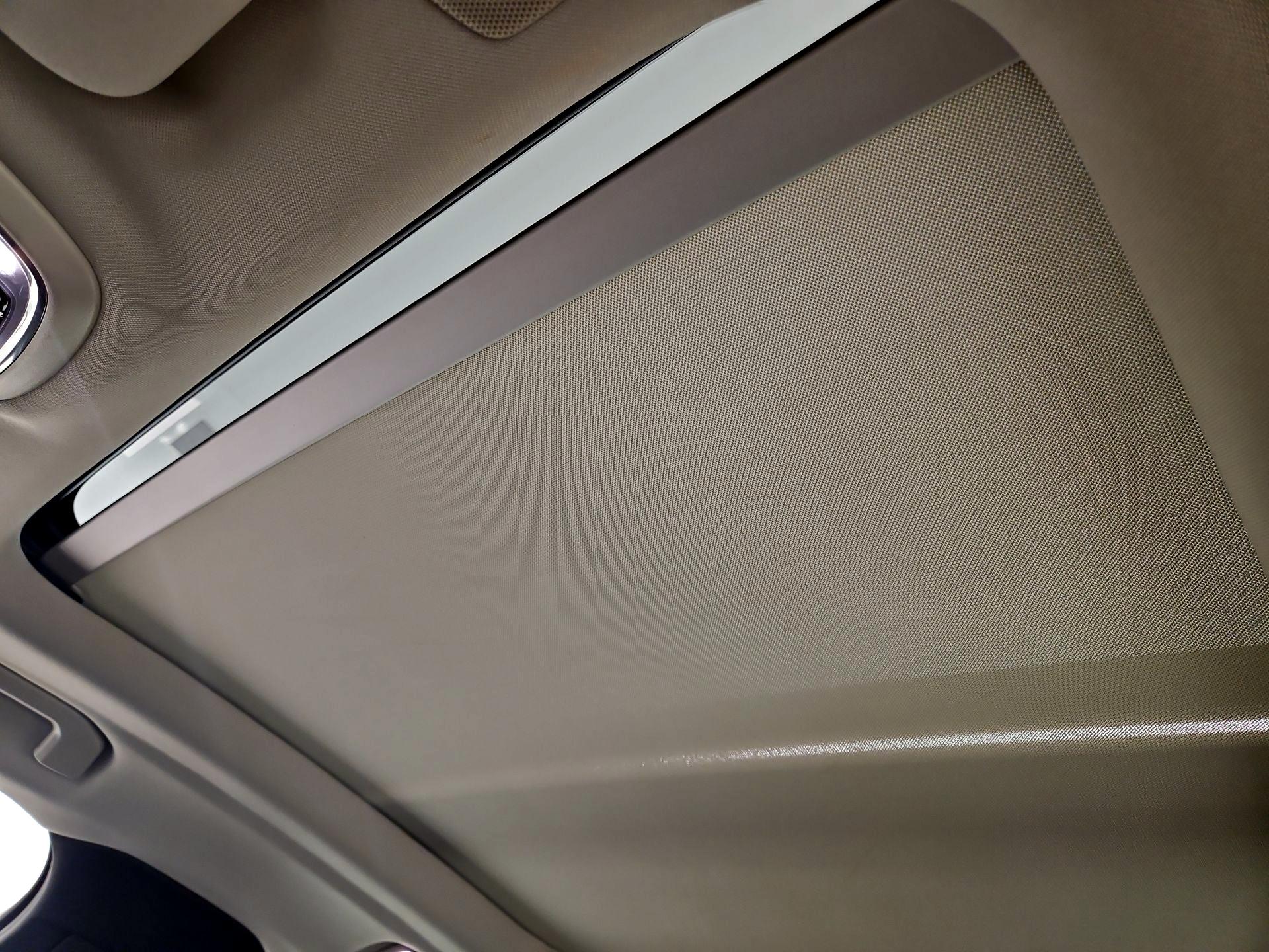 Thumbnail: 2020 Volvo S60 - 19