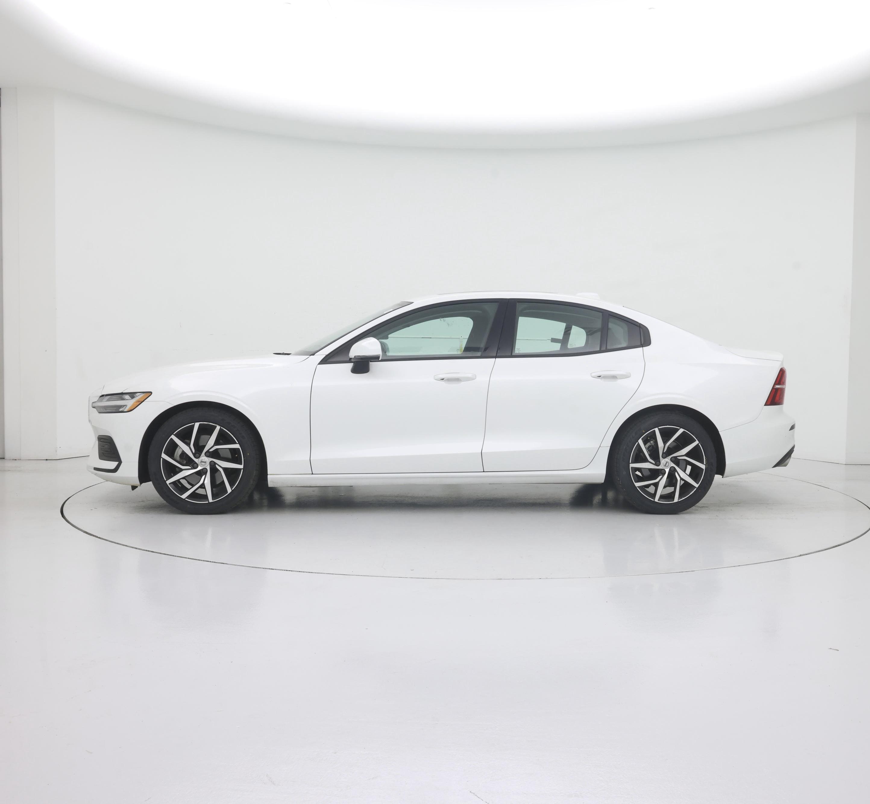 Thumbnail: 2020 Volvo S60 - 3