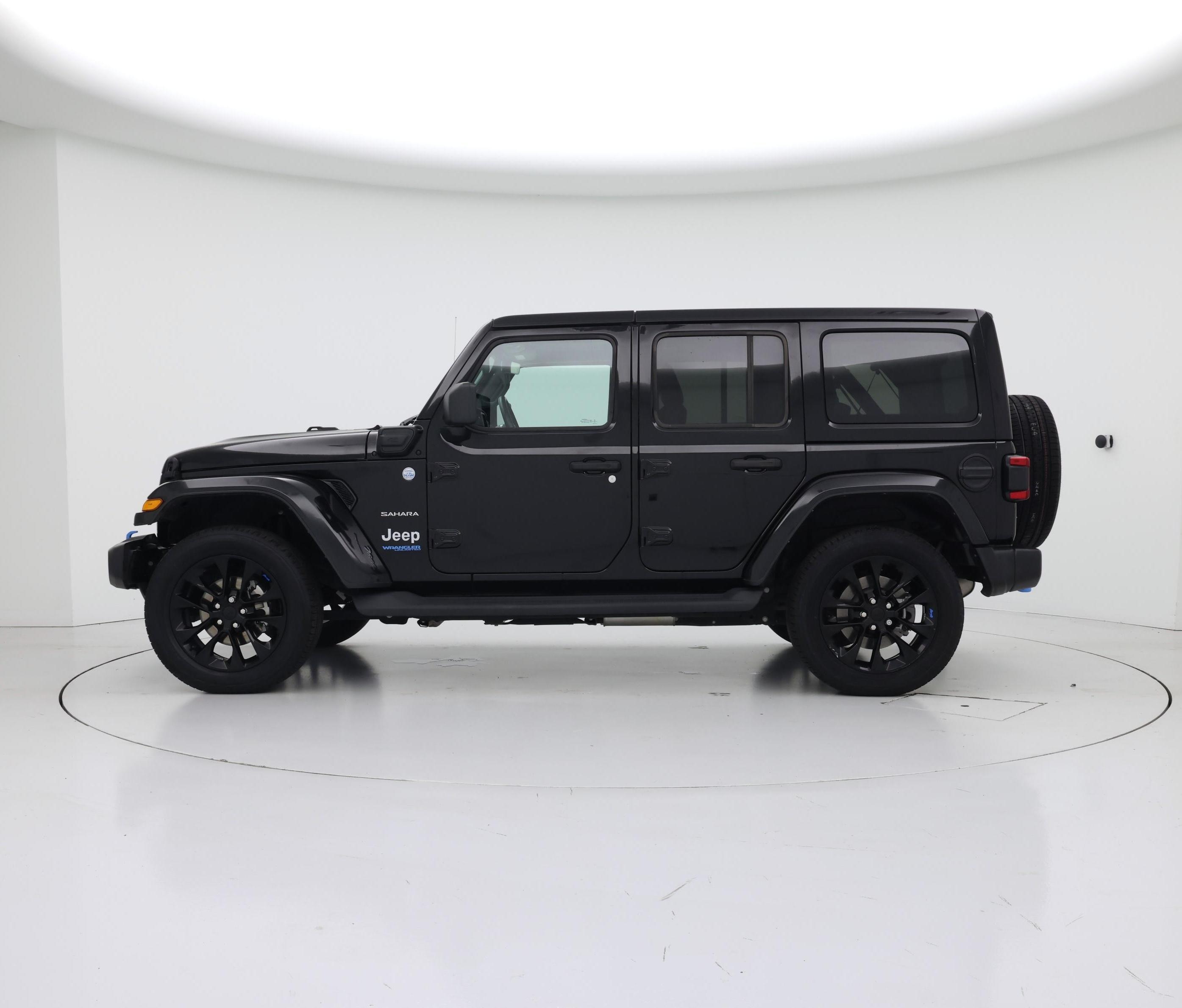 Thumbnail: 2022 Jeep Wrangler - 3