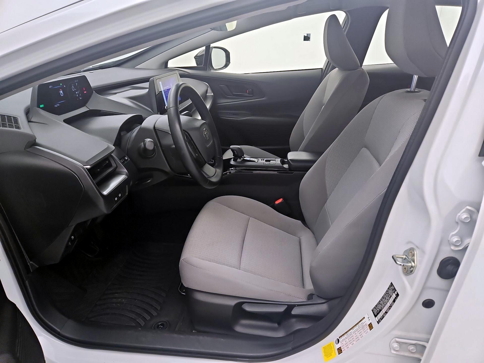 Thumbnail: 2025 Toyota Prius - 11