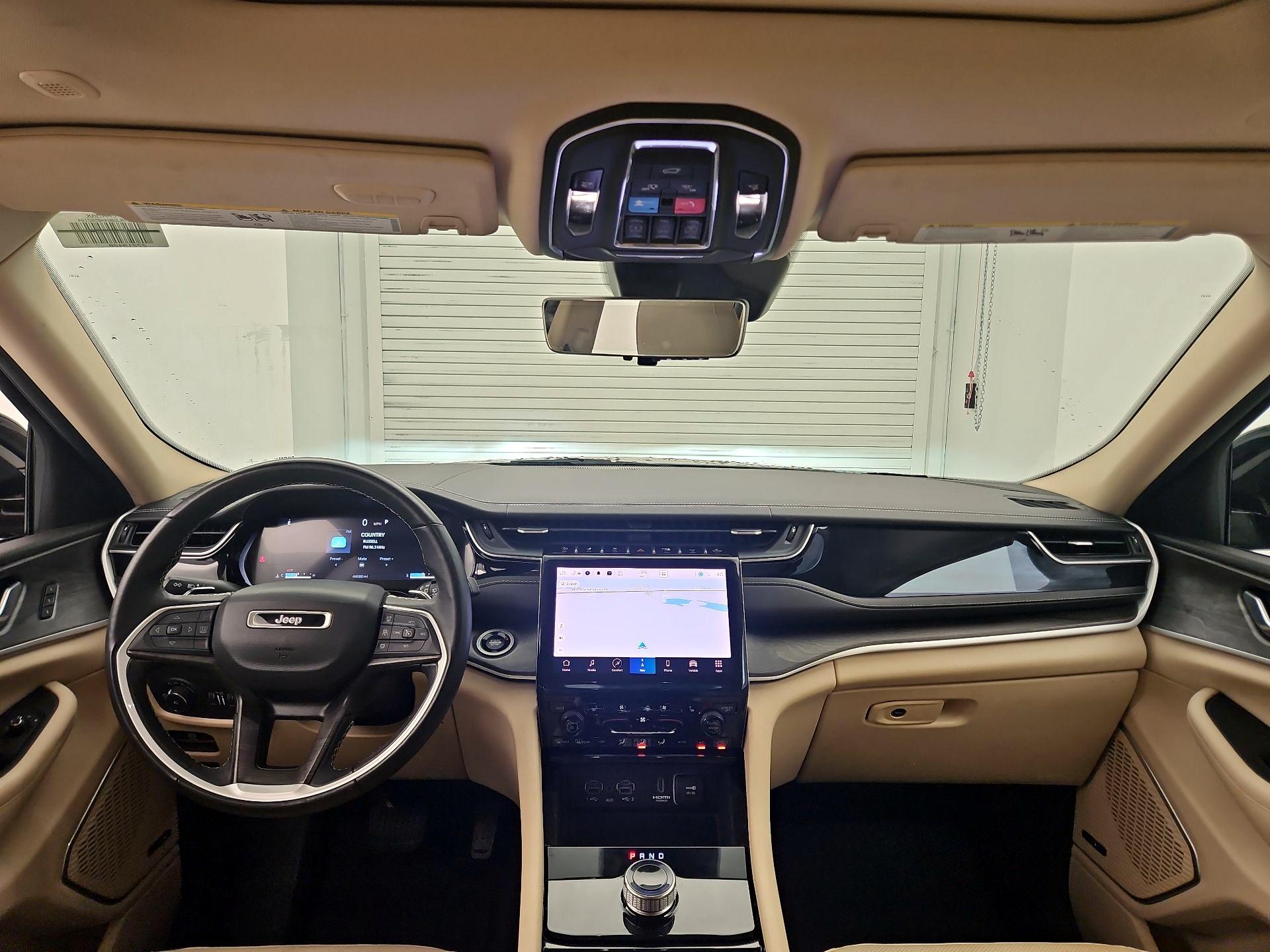 Thumbnail: 2022 Jeep Grand Cherokee - 9