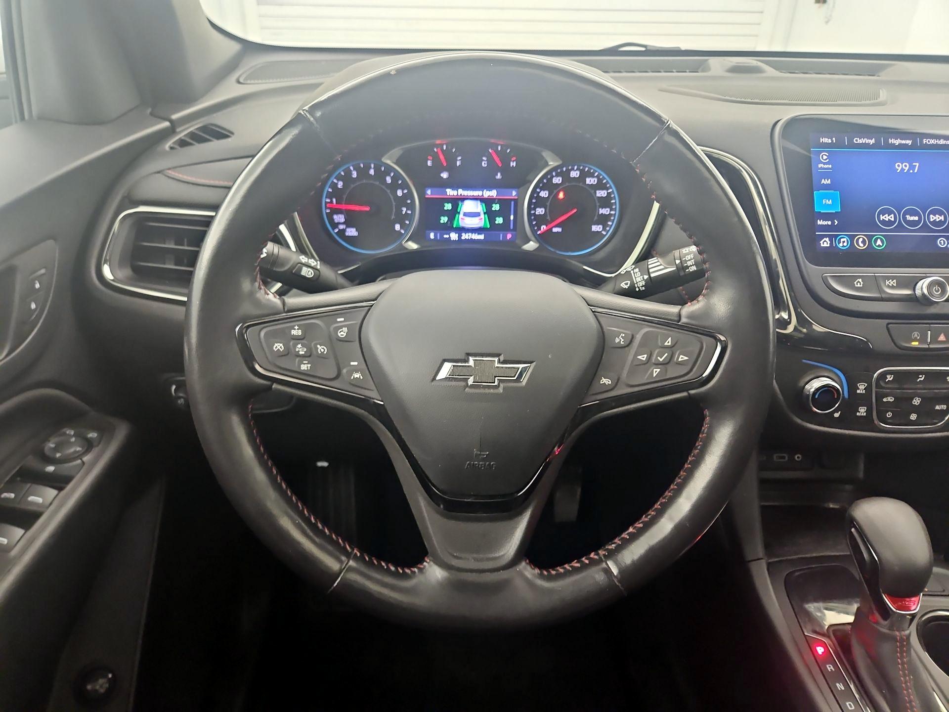 Thumbnail: 2022 Chevrolet Equinox - 10