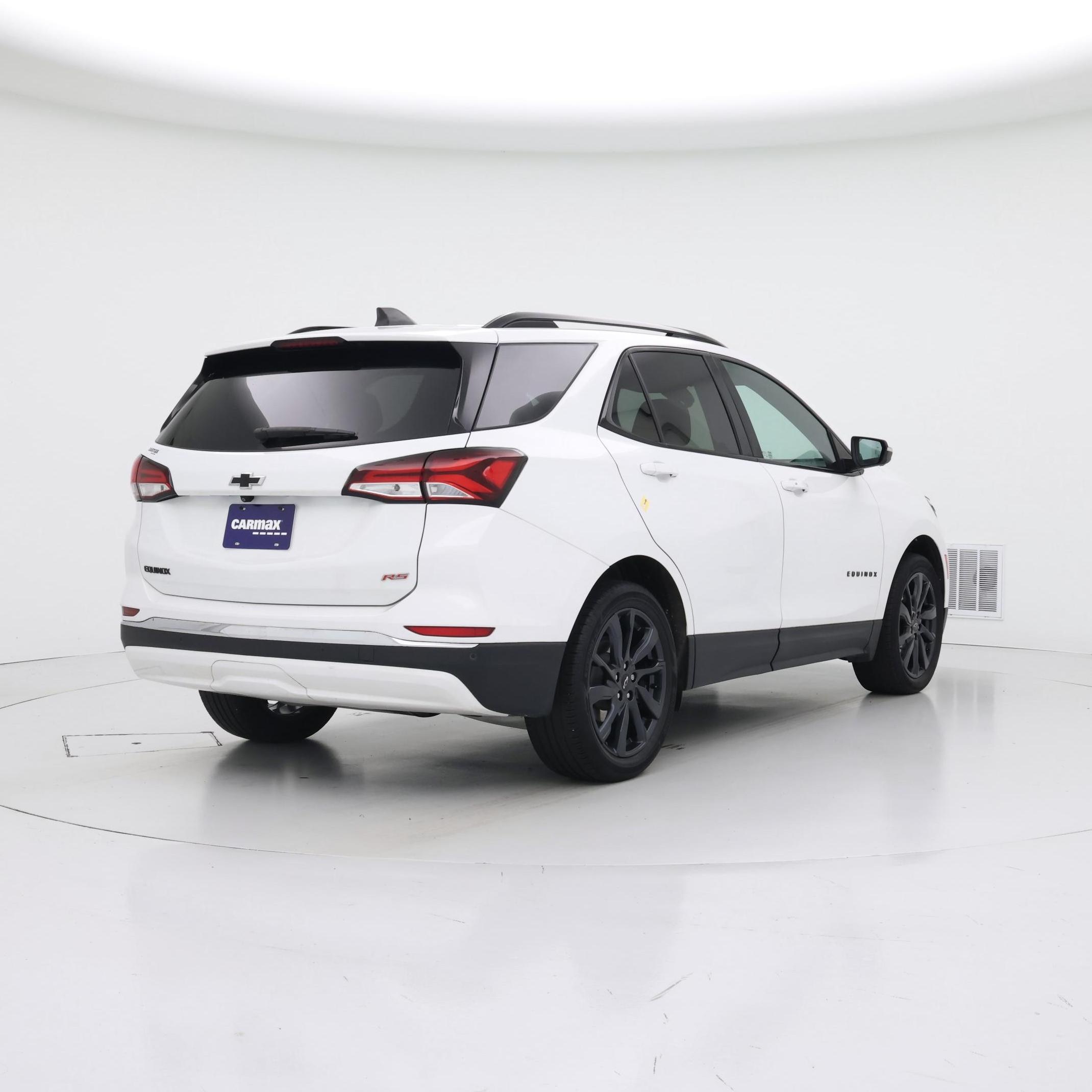 Thumbnail: 2022 Chevrolet Equinox - 8