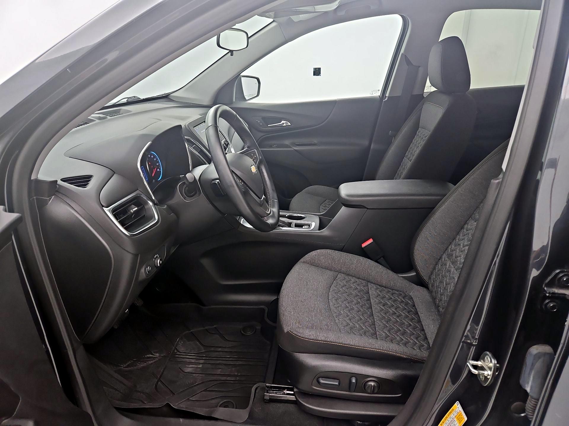 Thumbnail: 2023 Chevrolet Equinox - 11