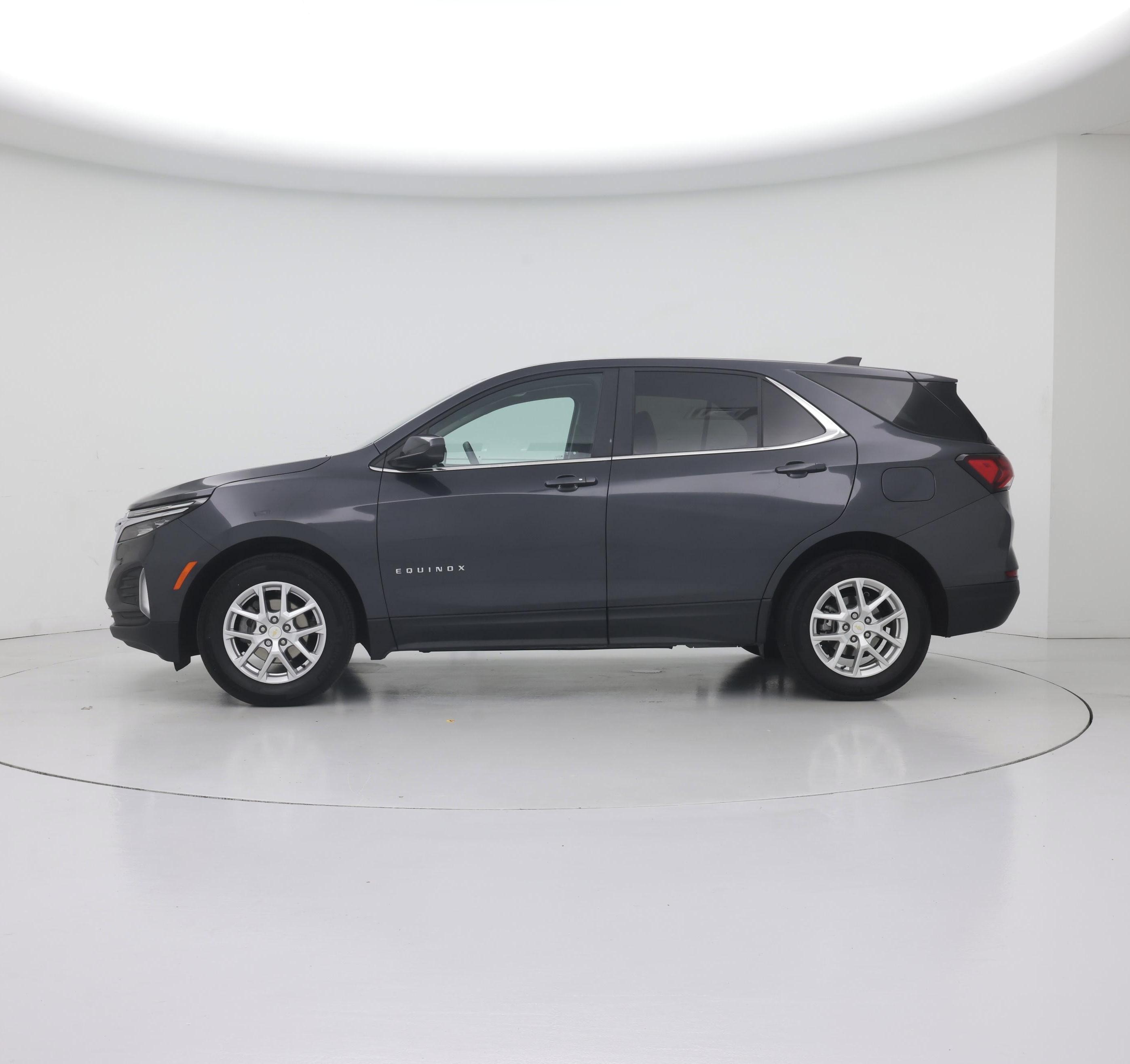 Thumbnail: 2023 Chevrolet Equinox - 3